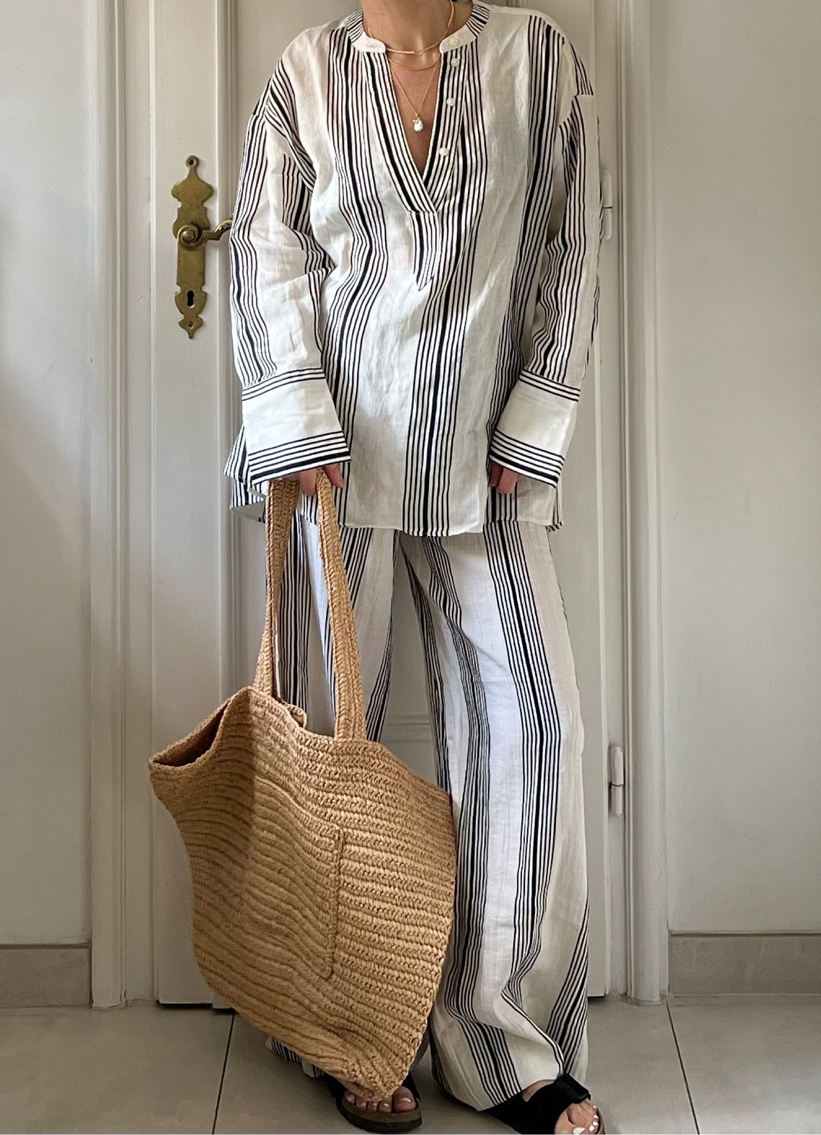 Summer stripes, summer outfit, striped outfit, striped linen, linen outfits, linen set, striped linen set

#LTKsummer #LTKbag #LTKuk