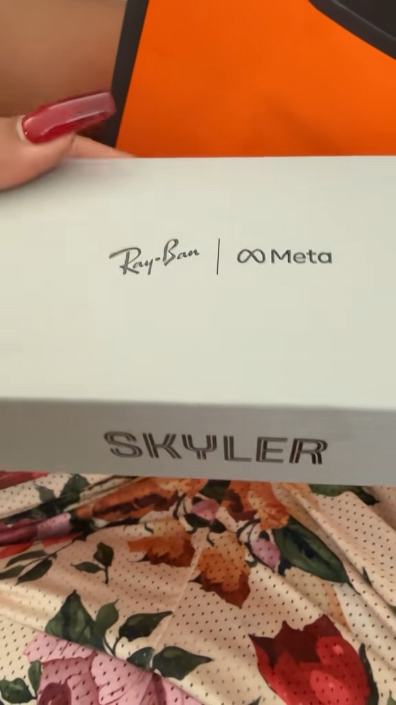 Can’t wait to start using these to vlog and for unboxing! 

#LTKHoliday #LTKGiftGuide #LTKActive