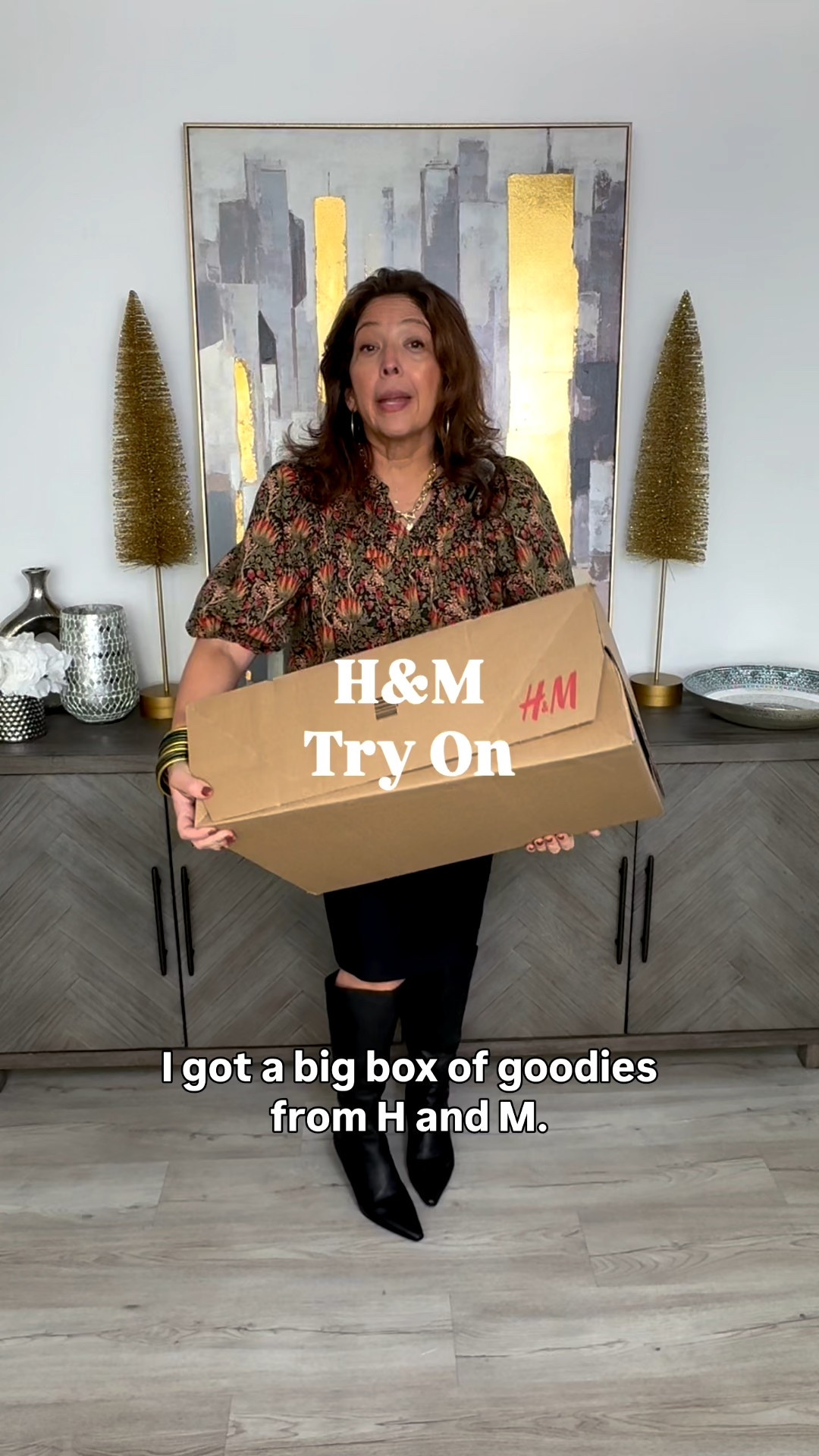 Trying on a few new pieces from H&M. As a stylist, I shop a variety of stores for my clients—from investment pieces to affordable finds. Every so often, I test new brands to see how their sizing, fit, and quality measure up.
These H&M pieces were a pleasant surprise: versatile, polished, and budget-friendly. Perfect options to mix into your fall and winter wardrobe.
Most of these items are less than $50

I am 55 year old mom of two boys/men, a wife, a wardrobe stylist, and post menopausal woman in business who is 14/16 on the bottom, a L on top and I am 5’4”. 
I have been every thing from a size 10-18+


#LTKFindsUnder50 #LTKWorkwear #LTKOver40