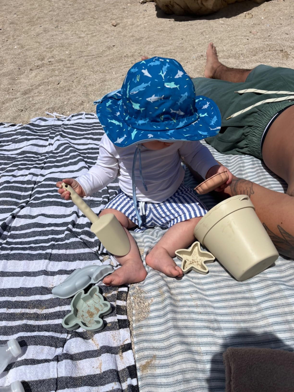 BLUE GINKGO Silicone Beach Toys - Modern Baby Travel Friendly Beach Set | Bucket, Shovel, 4 Sand ... | Amazon (US)