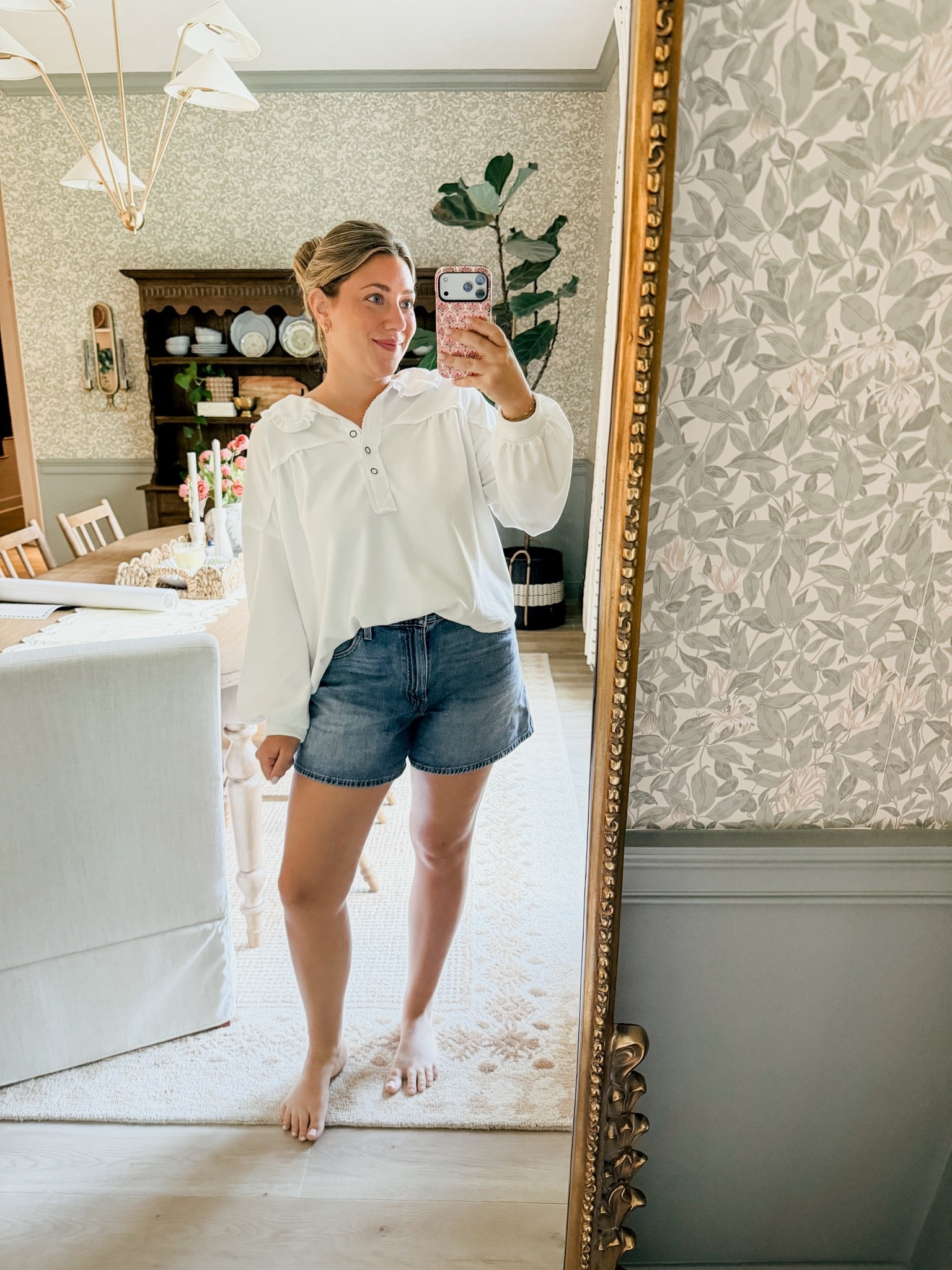 Love this Amazon top with the cute collar! These are the cinch waist Levi shorts. Talk about COMFY!

#LTKdayinmylife #LTKgrwm #LTKmomlife
