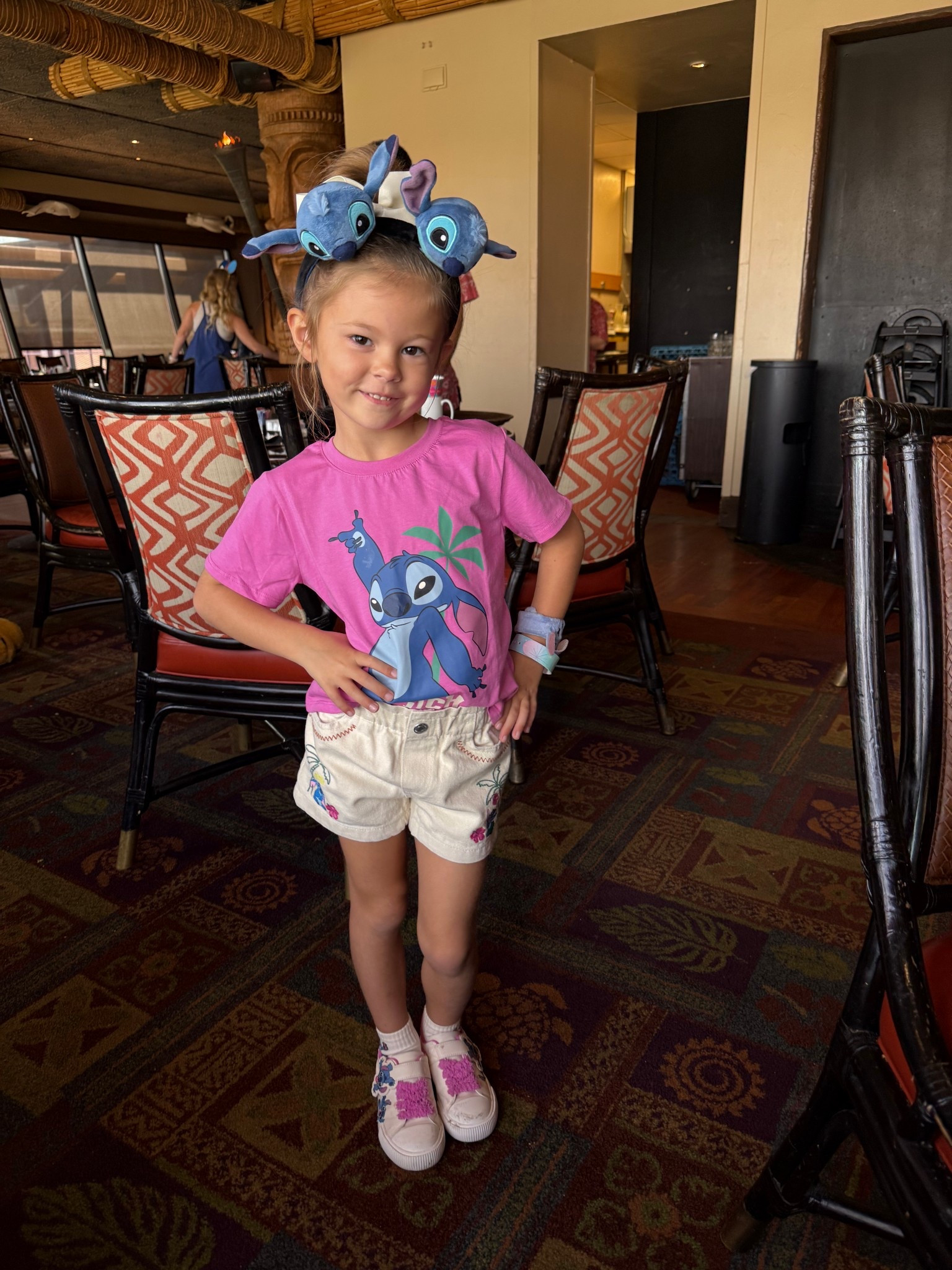 Lilo and stitch outfit. Disney outfit. Lilo and stitch shoes. H&M. Toddler outfit. Girls outfit  