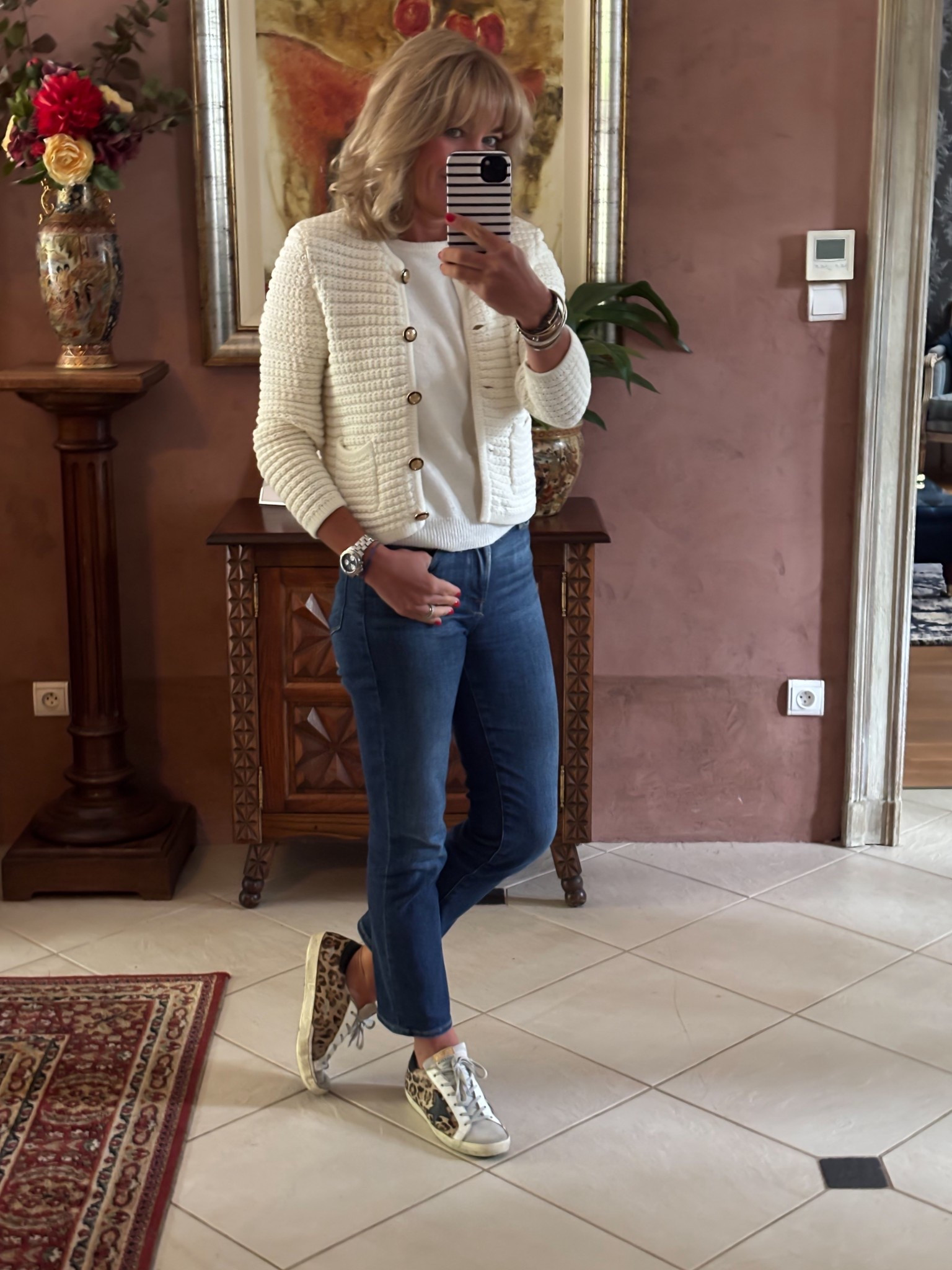 Neutrals & denim
.
#mymidlifefashion #fashion #style #over50 

#LTKover50style #LTKeurope #LTKautumn