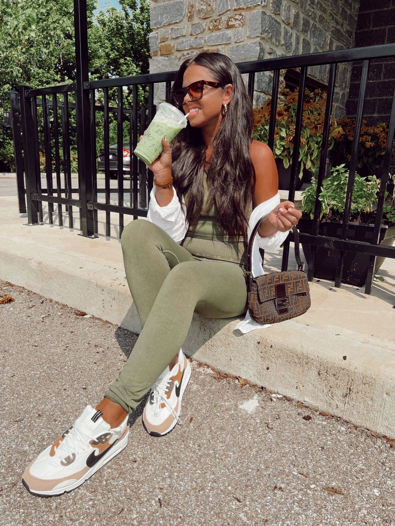 But who doesn’t love a matching set let’s be honest 

Spring break 
Spring outfit 
Nike 


#LTKstyletip #LTKshoecrush #LTKSeasonal