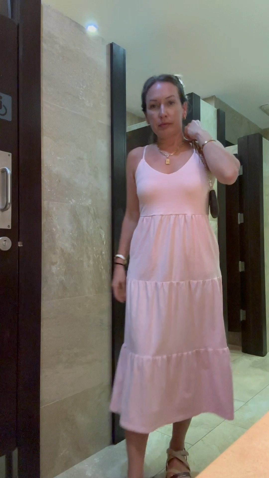 #vacationdress #maxidress #vacationoutfit #oldnavydress

#LTKFind #LTKFestival #LTKSeasonal