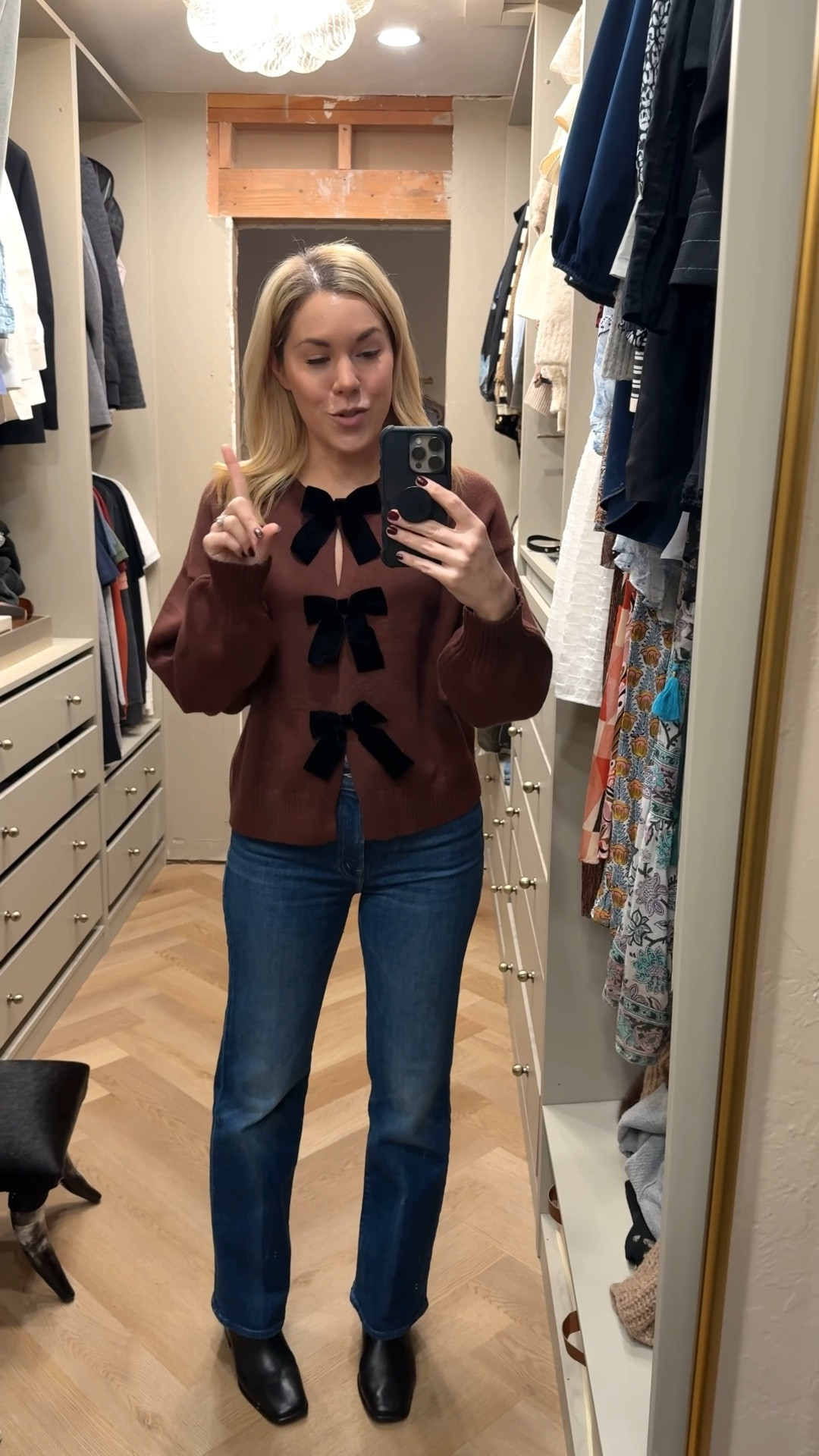 Bow sweater 
Amazon 
Looks so luxe - beautiful!! 

#LTKootd #LTKSeasonal #LTKFindsUnder50