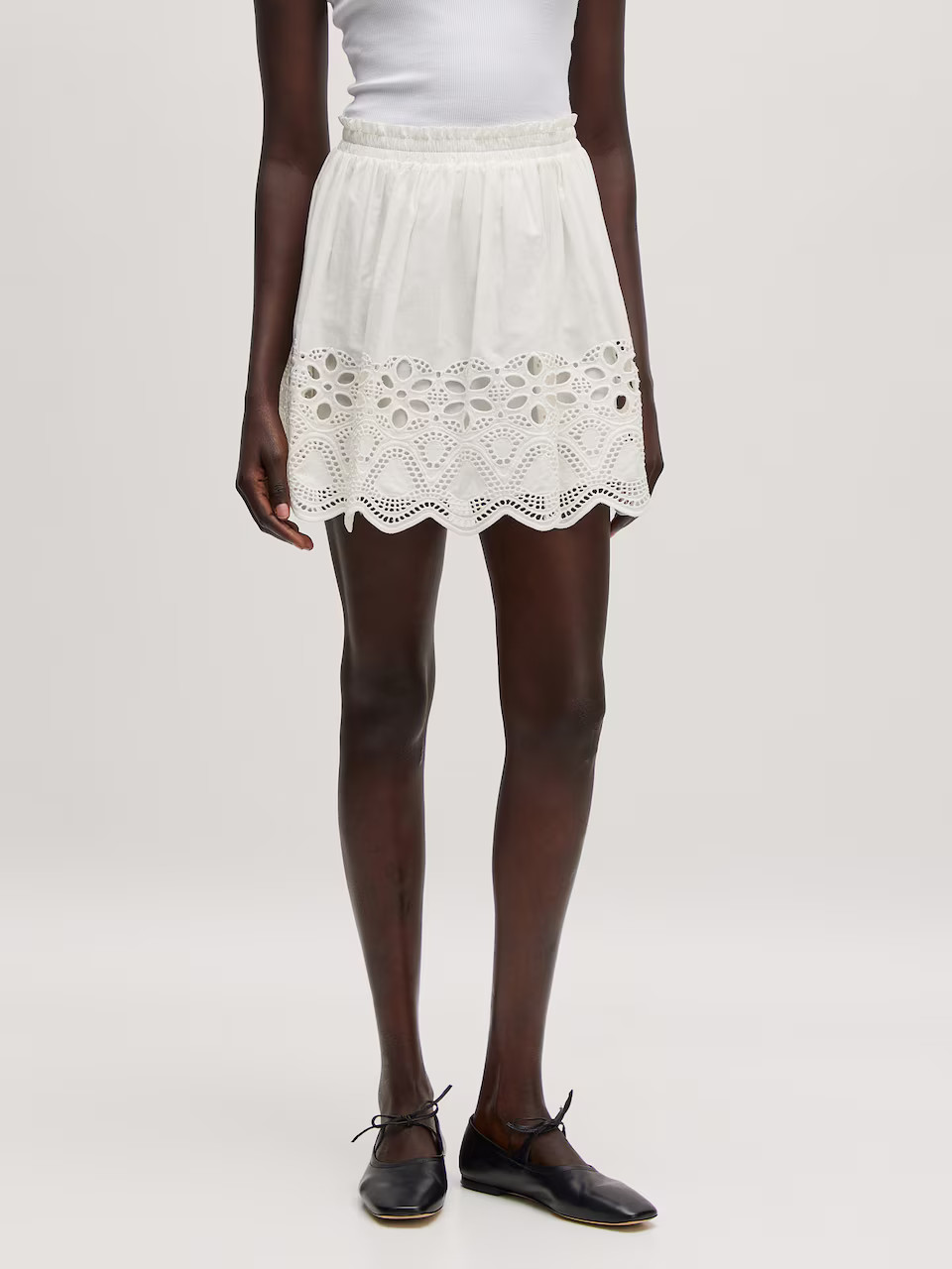 EDITED Skirt 'Quella' in White | ABOUT YOU CH