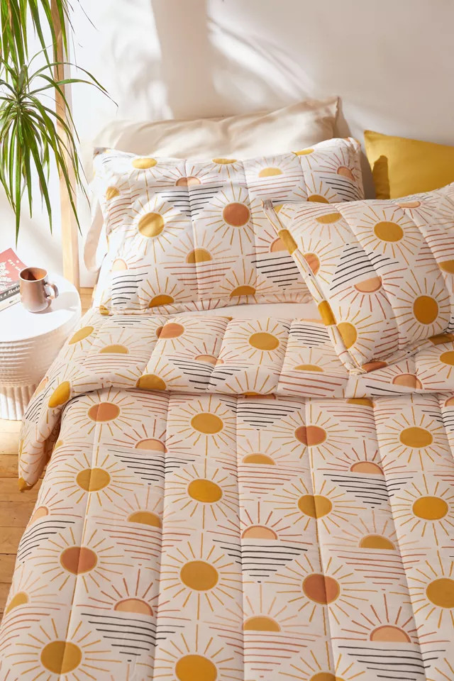 Geo Sun Printed Quilt Set | Urban Outfitters (US and RoW)