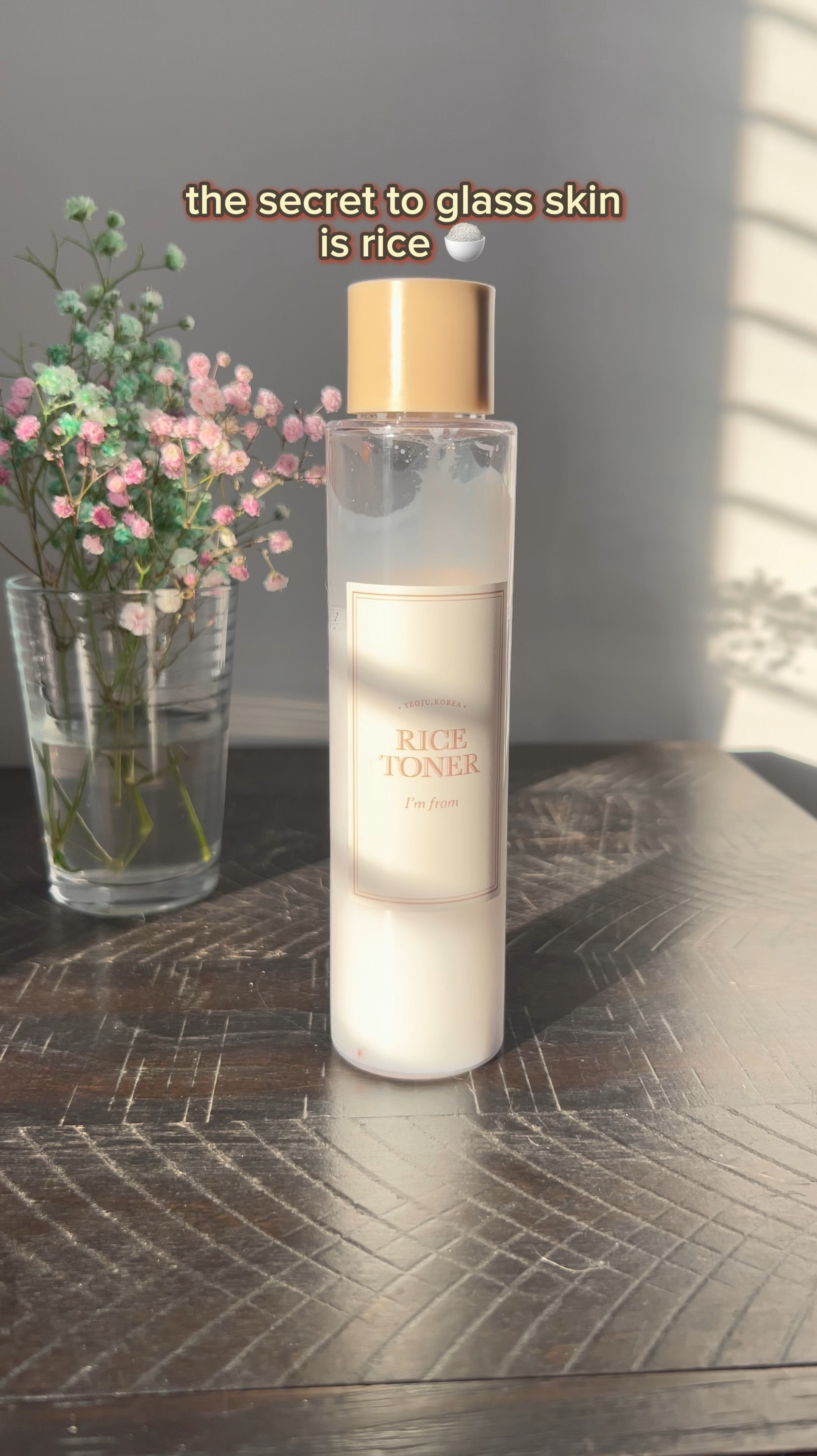 Korean skincare rice toner is a game changer it really gives you that trending hydrated glass skin ✨ 

#LTKBeauty #LTKVideo #LTKFindsUnder100