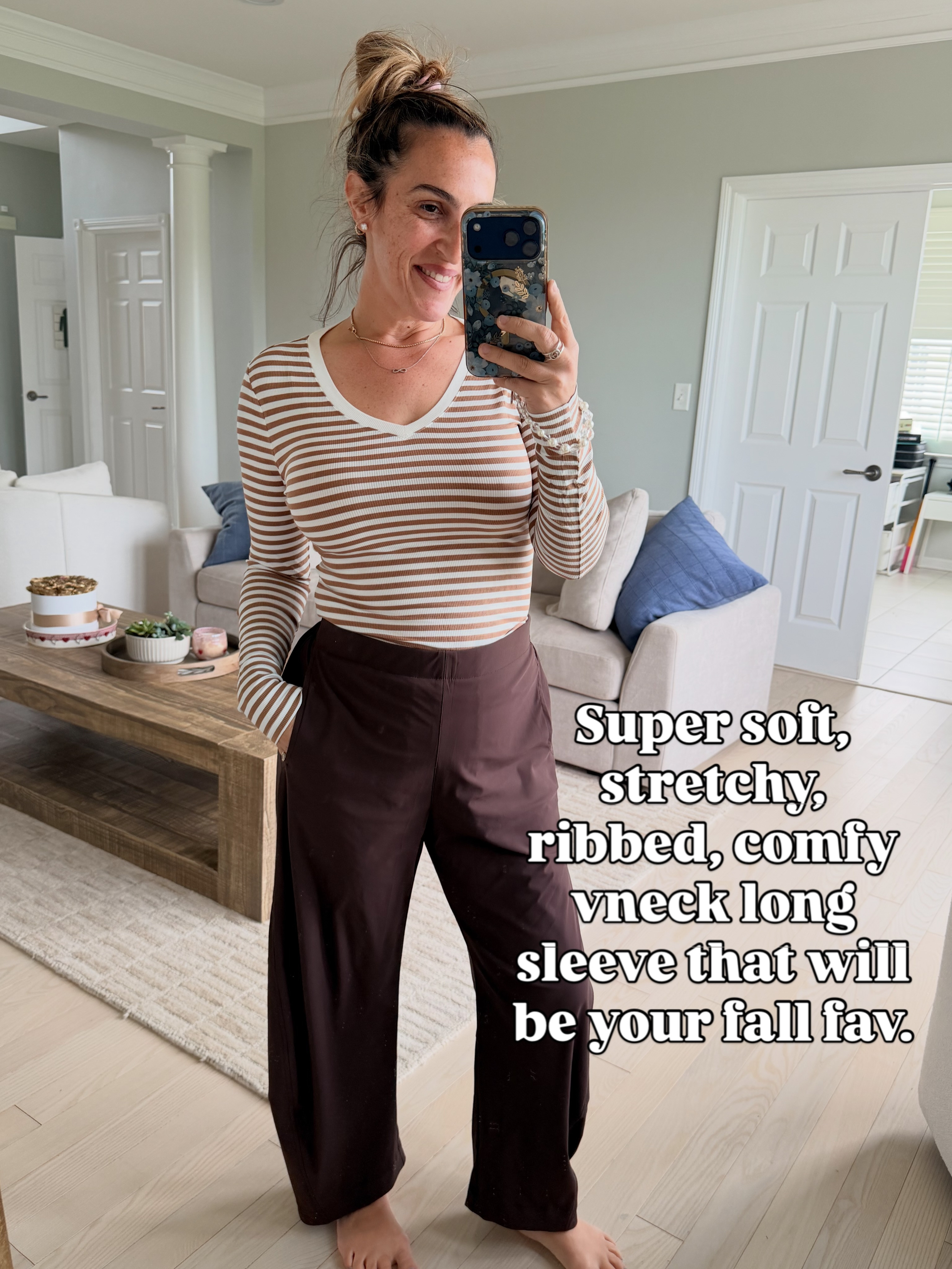 Wearing medium in all. #casualfall #momchic #casualchic  

 #LTKootd #LTKmomlife #LTKOver40