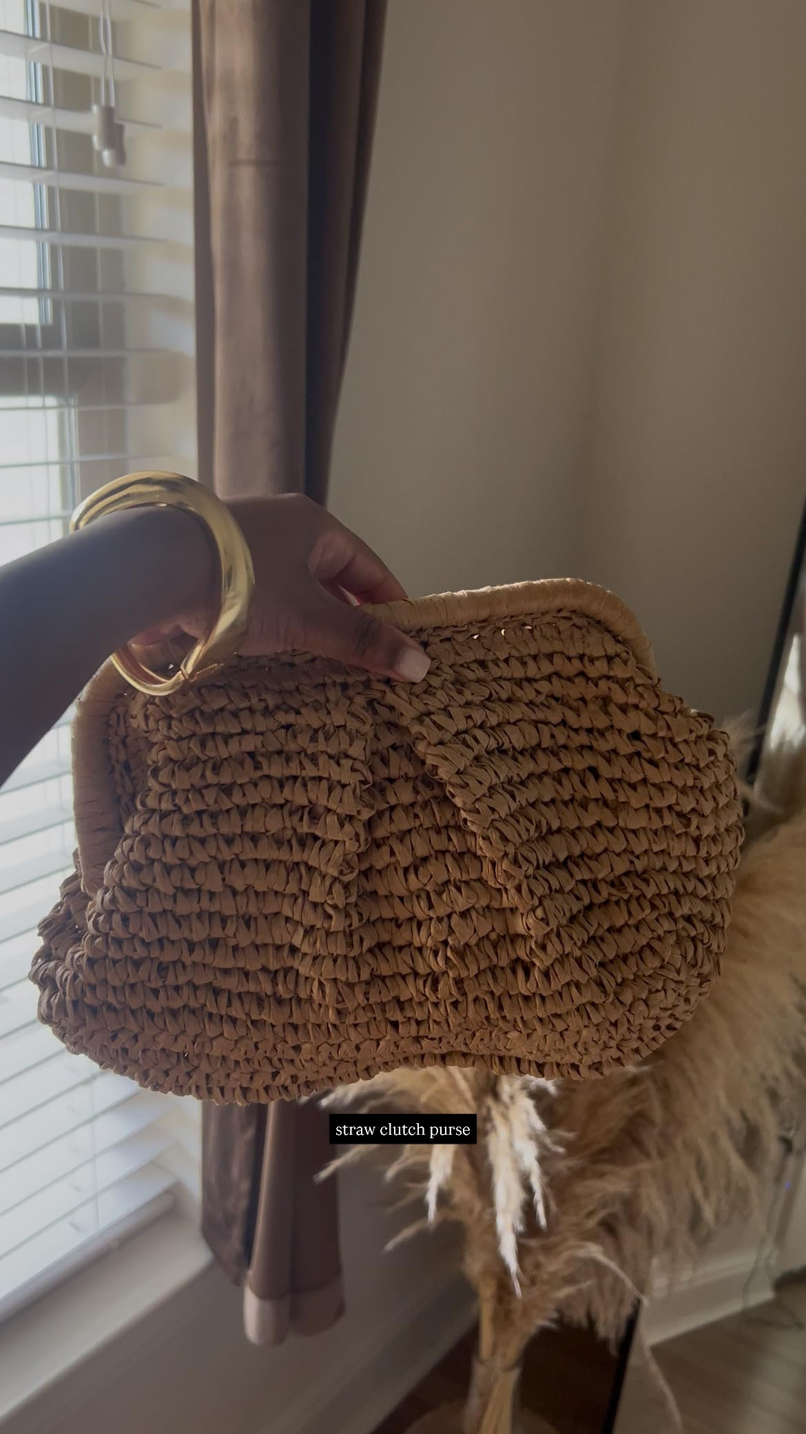 straw clutch purse 💕
#amazonbag #amazonclutch #amazonspringbag #amazonsummerbag #vacationbag #LTKStyleTip #LTKItBag 

 #LTKFestival #LTKgrwm #LTKSeasonal