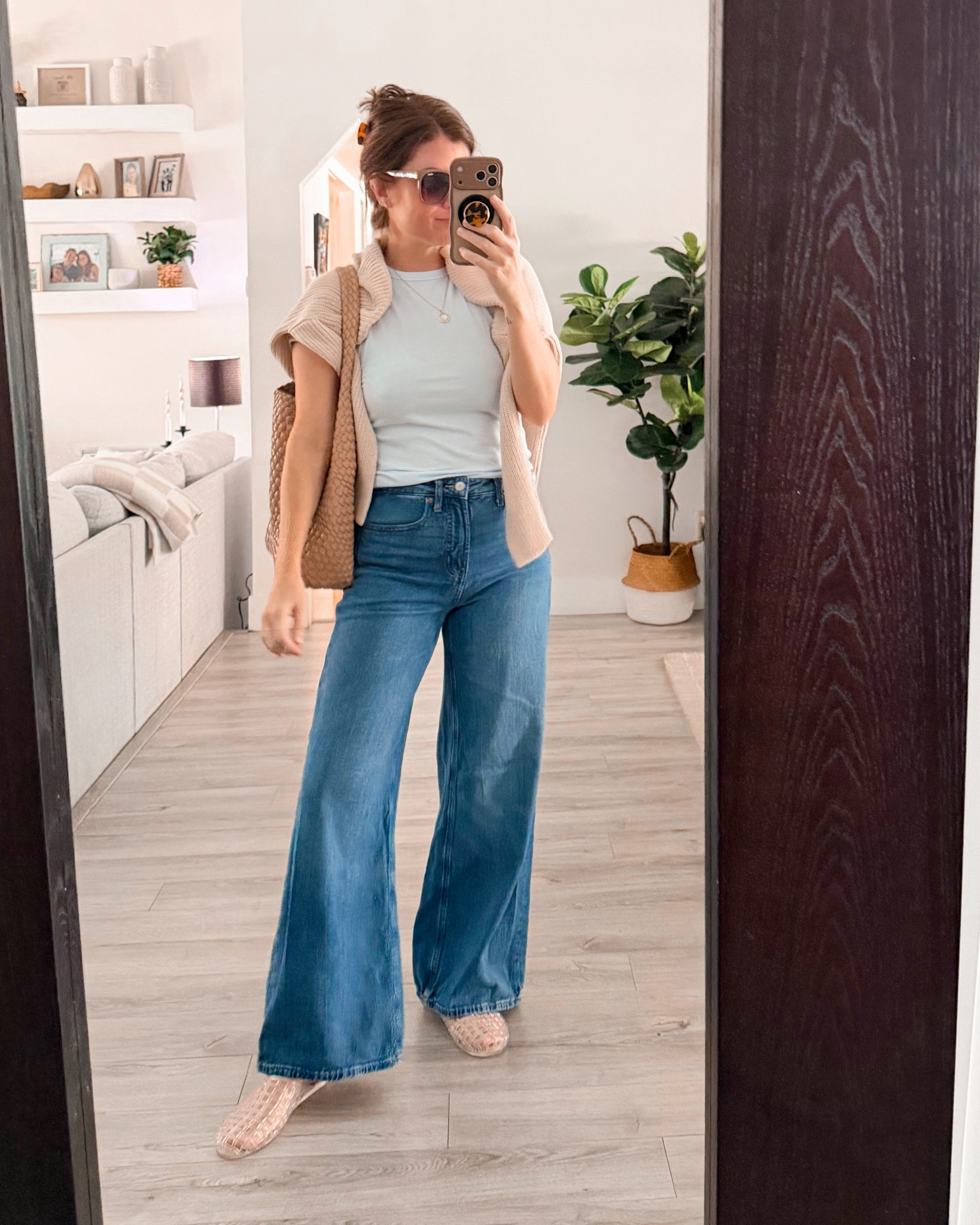 Today’s casual OOTD to do some adulting and finalize my taxes! 🗂️🤑 

#LTKOver40 #LTKSeasonal