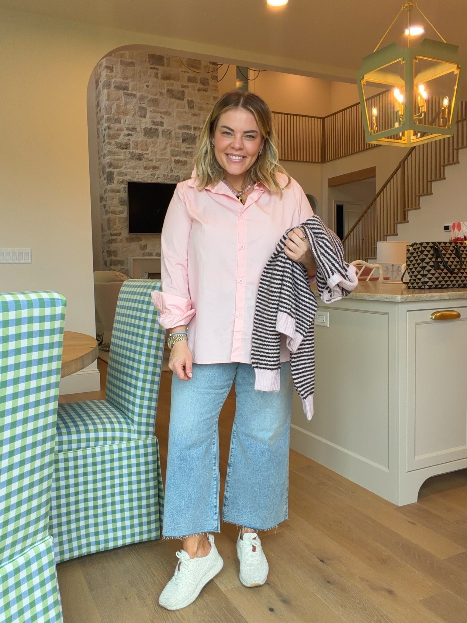 Love this Amazon fit! The baby pink with a little bit of brown is perfect for fall!

#LTKgrwm #LTKootd #LTKSeasonal