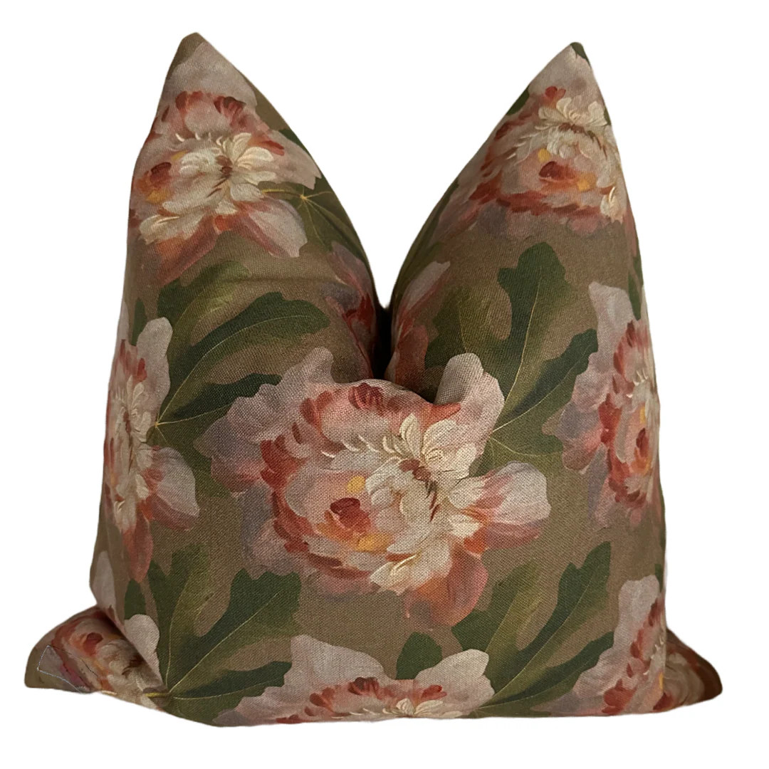 Daphne Pillow Cover | Rennah