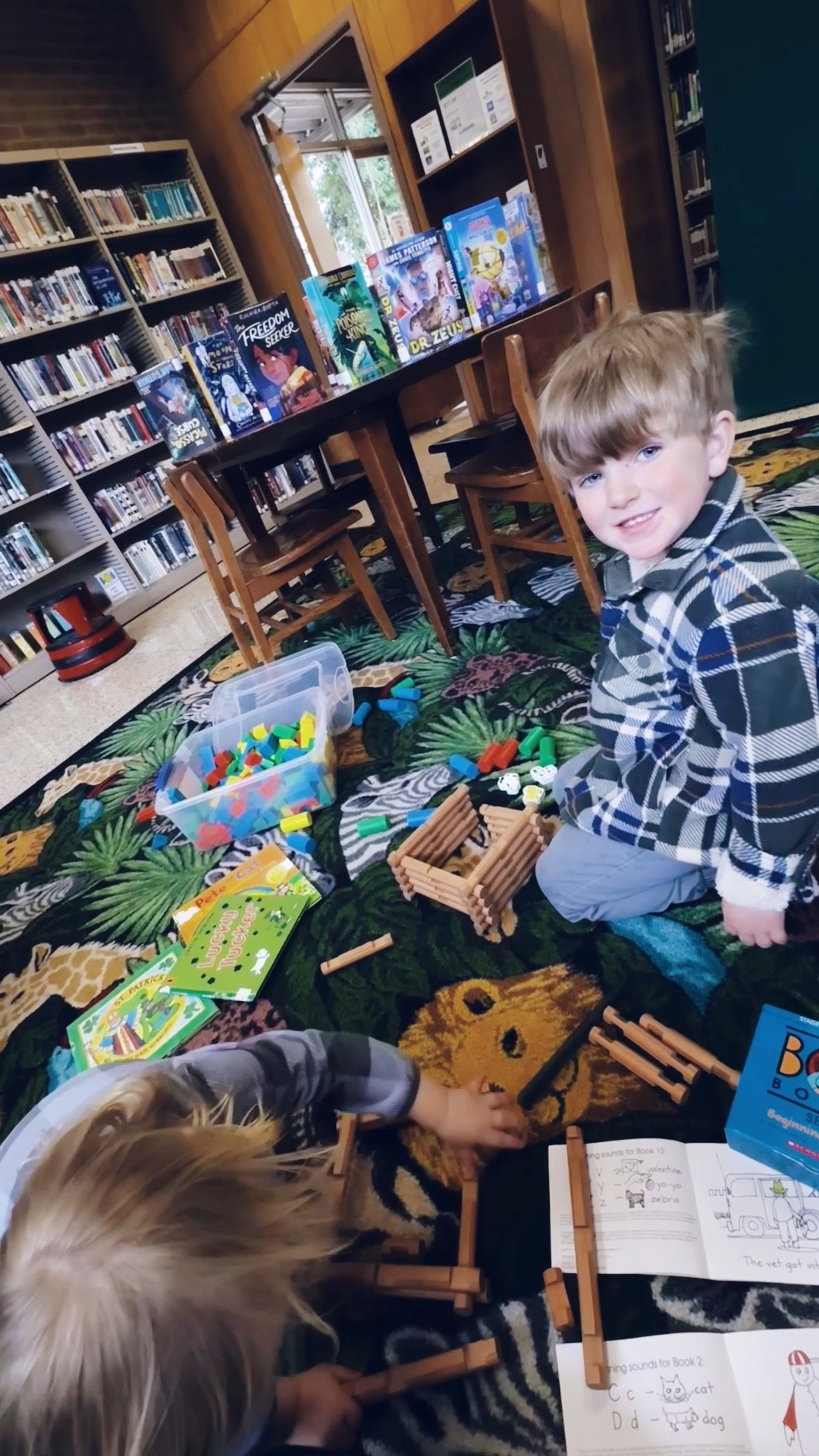 Library days are the best days 📚🫶🏽🍀