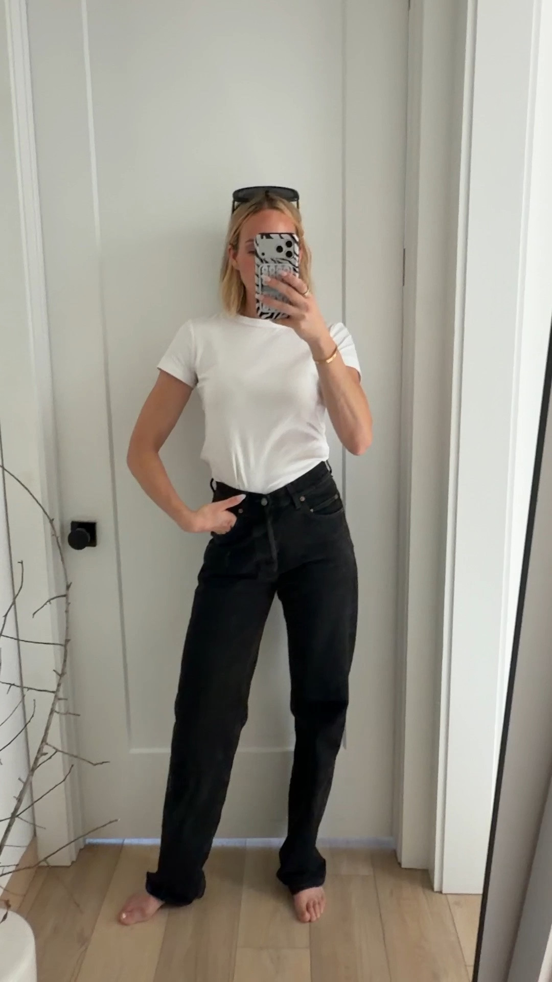 LOVE THESEEEEE🤤🤤￼ i’m wearing my usual size. Look how long they are! Tall girls, you get the struggle. I’m 5’10. ￼ i’m wearing a small in the Zara tee￼

#LTKootd #LTKgrwm #LTKTall