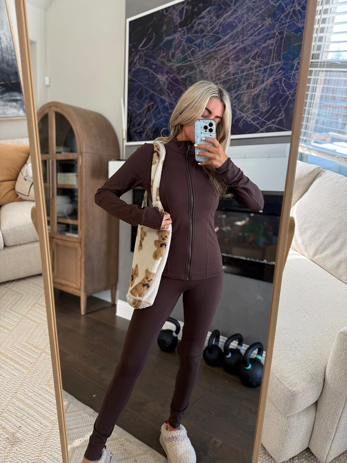 Comfy athleisure essentials & my outfit is on sale now!

tts: small

ultra luxe full zip jacket, high waist leggings, warm slippers, 4-way stretch, thumbholes, Mallory Lee Richardson 

 

#LTKootd #LTKfitnessgoals #LTKSaleAlert
