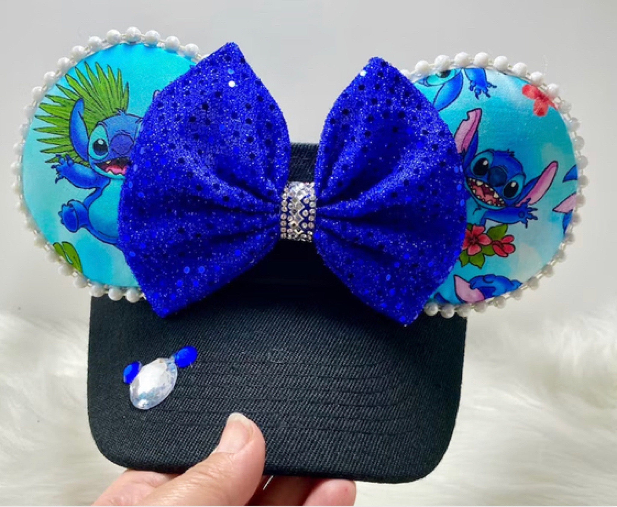 Super Cute Disney Ears Find for Next Disney Trip!

#disneyears #mickeyears #minnieears #minniemouse #minniemouseoutfit #disneyoutfits #disneyland #disneyworld #aulani #disneycruise  #waltdisneyworld 