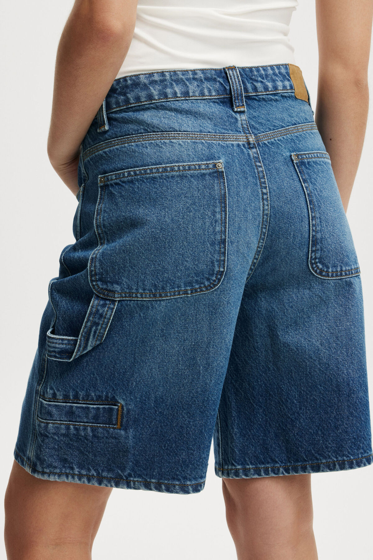 Super Baggy Carpenter Denim Jort | Cotton On (US)
