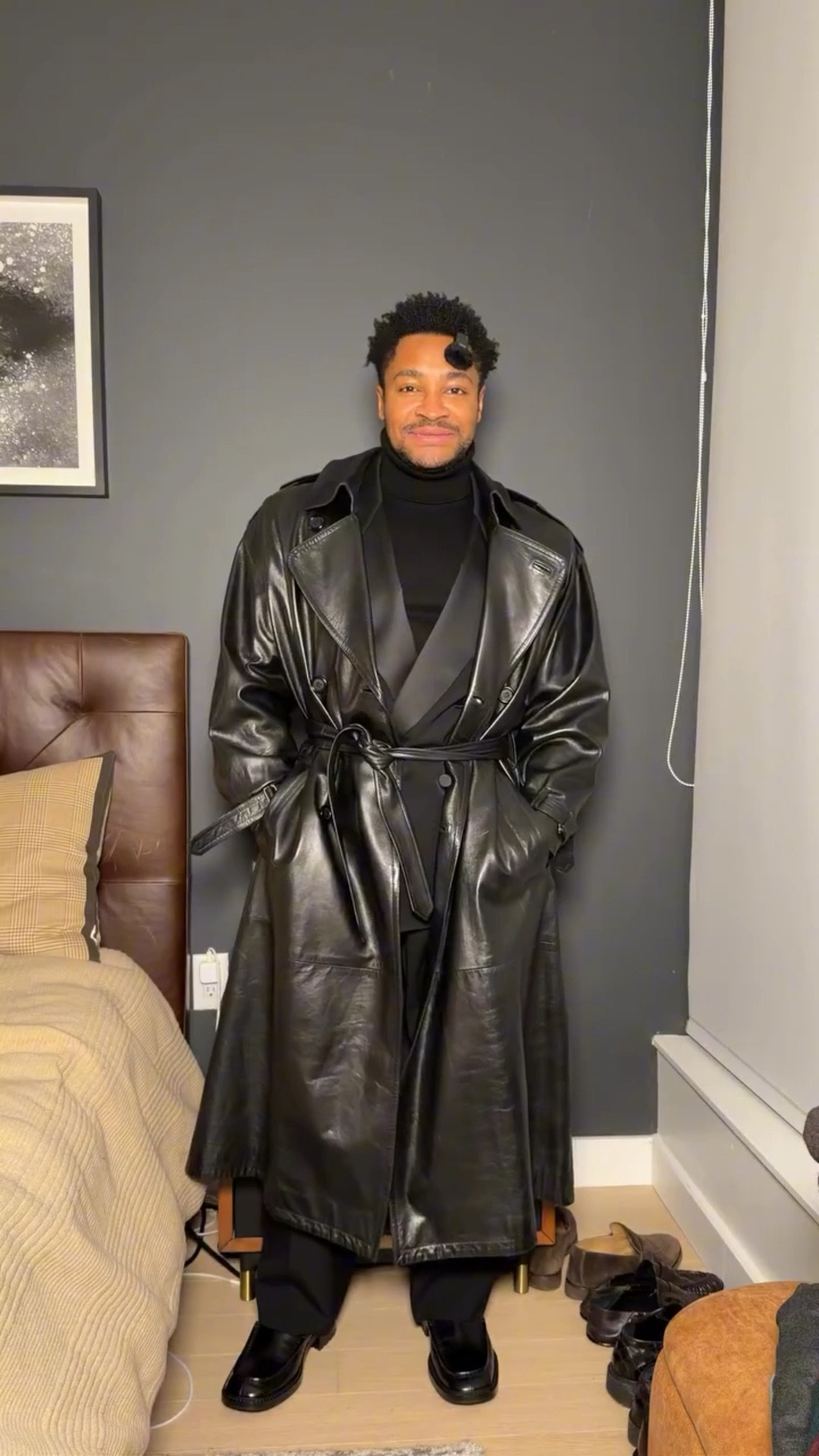 Cocktail party GRWM. Outfit details:

@romeohunte leather coat
@ysl @anthonyvaccarello Blazer, Belt, Boots
@therow Pants
@chanel.beauty Bleu de Chanel L’Exclusif Fragrance 
@mrporter cashmere sweater

#mensfashion #mensstyle #luxuryshopping #ootdmen #grwm

#LTKSeasonal #LTKMens