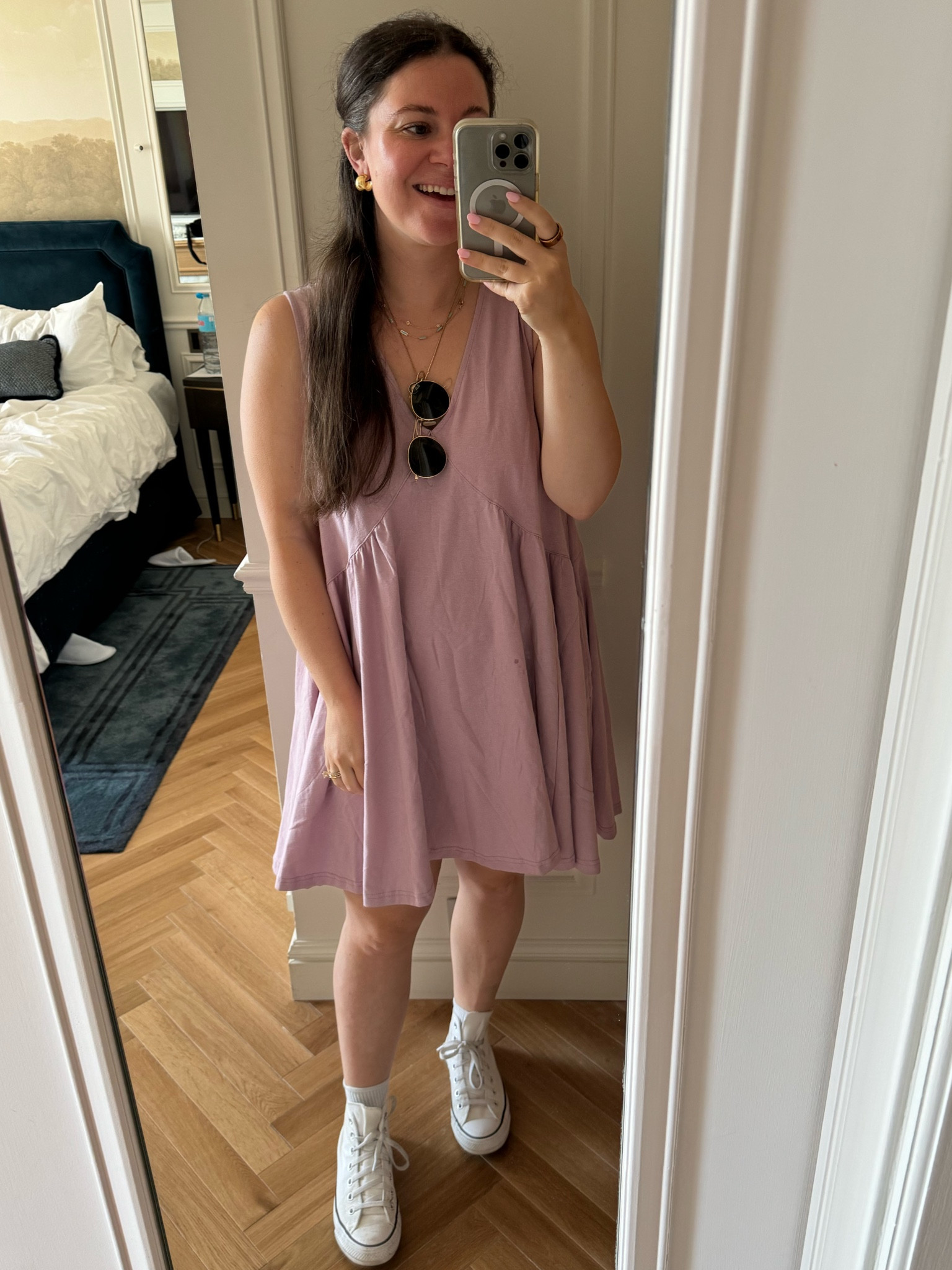 Super breezy summer dress! It was 90 degrees F the day I wore this and I was perfectly comfortable. Oversized fit - I’m wearing M
