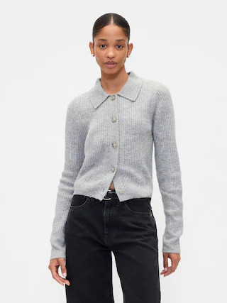 Fitted Cropped Collared Cardigan | Gap Factory