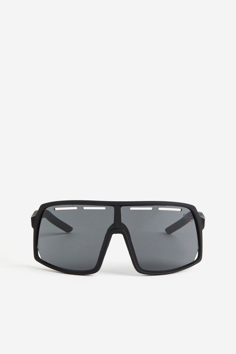 Lightweight Sports Sunglasses | H&M (US + CA)