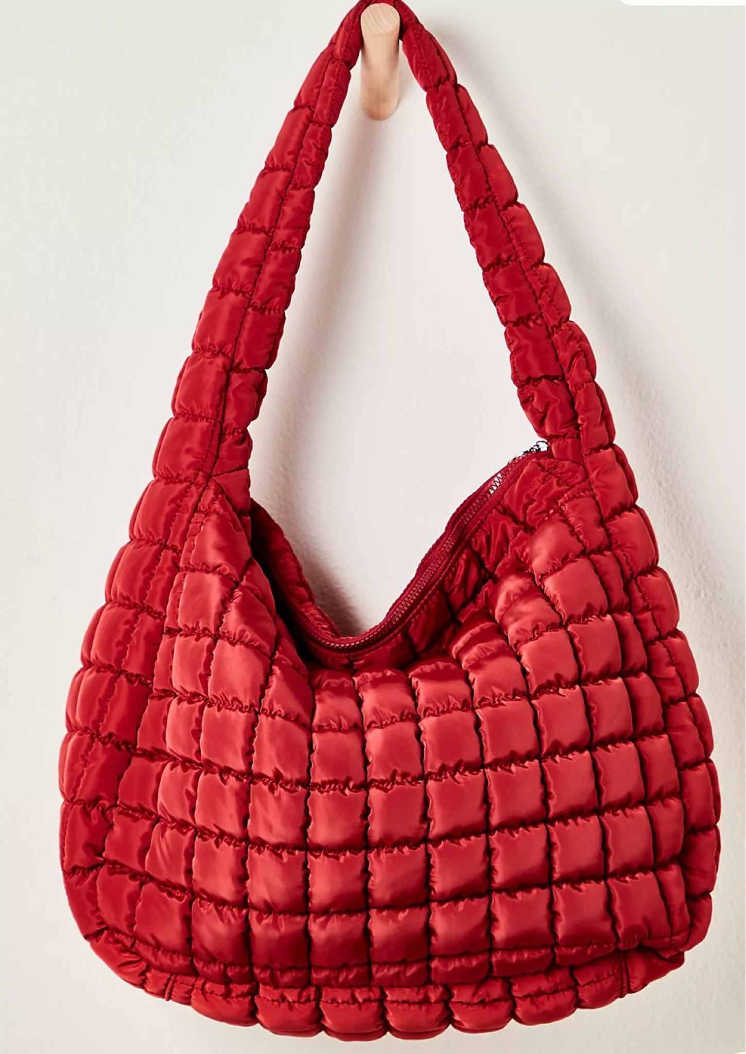 Such a cool bag 

Loving the texture & the way it carries on through the handle 

The sort of bag you could fit the kitchen sink in 

#LTKautumn #LTKuk #LTKbag