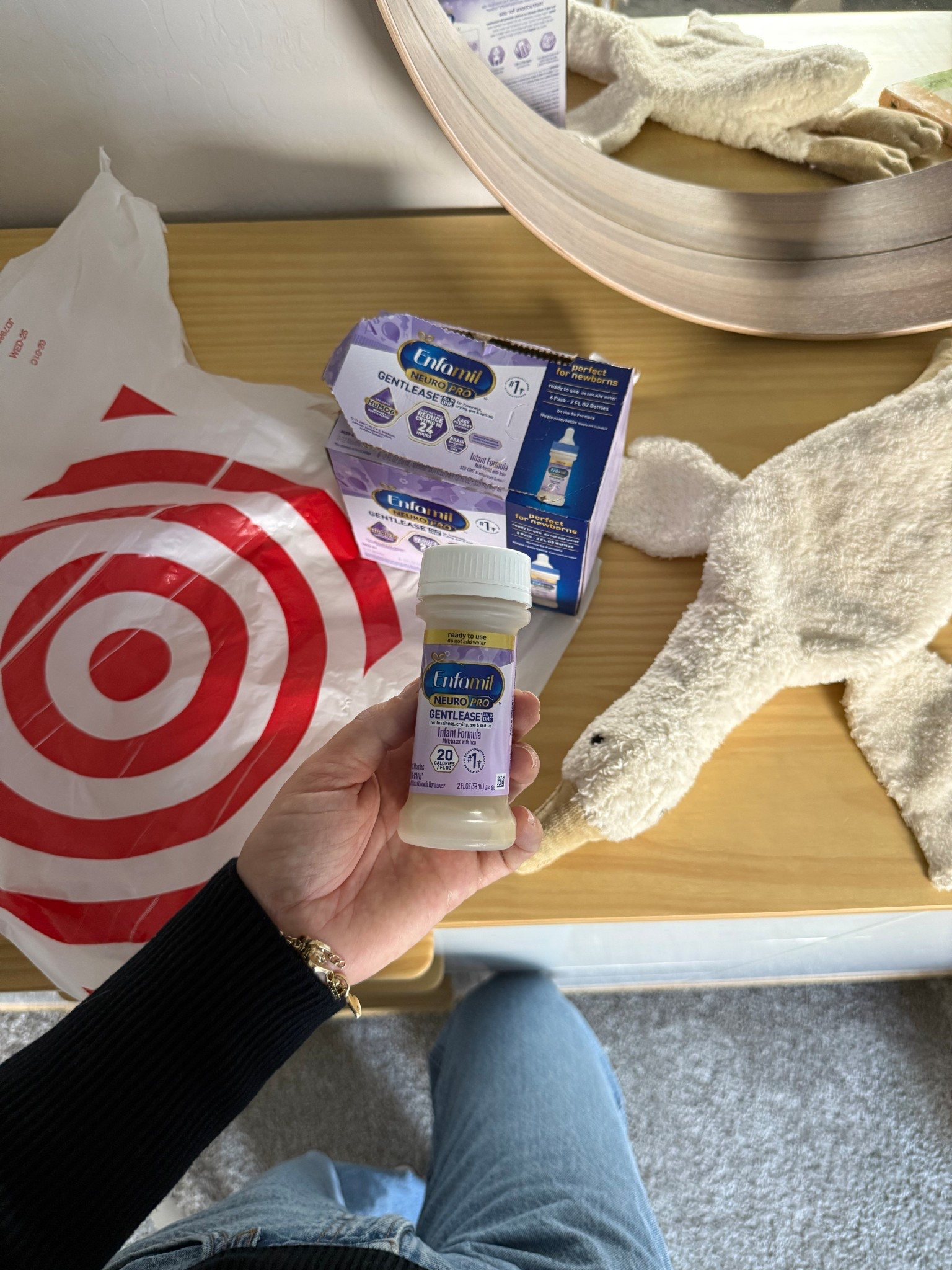 #ad ✨ Newborn feeding tips from a postpartum nurse + mom of five ✨

Whether you’re planning to breastfeed, formula feed, or do a mix of both — having a plan before delivery can make those early days so much smoother. 

I’m partnering with @enfamil + @target to share 3 important feeding tips that I’ve learned from years of caring for new moms (and from my own babies, too):
1️⃣ Know what you plan to supplement with before baby arrives.
2️⃣ Choose a formula with nutrients that are important to you. 
3️⃣ Remember: fed and supported is best.

I trust Enfamil NeuroPro Gentlease because it’s made to be gentle on tiny tummies and is designed to ease fussiness, gas, and spit-up in just 24 hours. 

Every feeding journey looks different, but being informed helps you feel confident in yours. 🫶🏼

#TargetPartner #EnfamilPartner #Enfamil #EnfamilNeuroPro #Gentlease #NewbornFeedingTips #PostpartumNurse #Target 