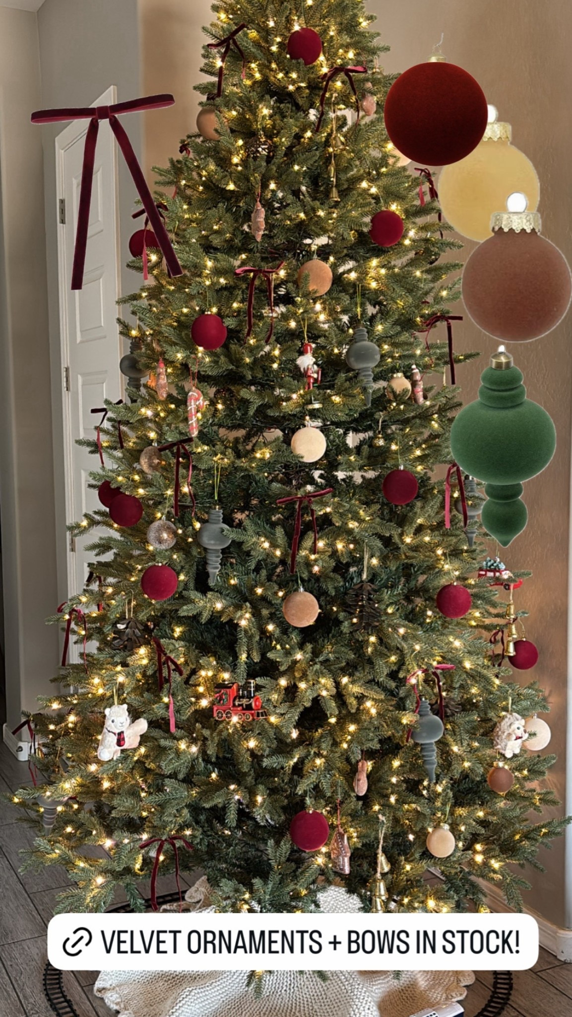 Velvet ornaments + bows back in stock! 🎄 @Target

#christmas #holidays #christmastree #noblefirtree #homedecor #holidaydecor #jacksonnoble #artificialchristmastree #homedepot #homedepotfinds #homedeportree #homefinds #viralchristmastreesale #homedepotchristmastree #artificialtree #artificialchristmastree #homedepotviraltree #homedepotsale #homedepot #holidaydecorsale #christmasornaments #amazonfinds #targetfinds #targethome  #christmastree #velvetornaments #bellornaments #endofyearsale #targetchristmasdecor #backinstock #holidayseason #viralchristmastree #bestseller
