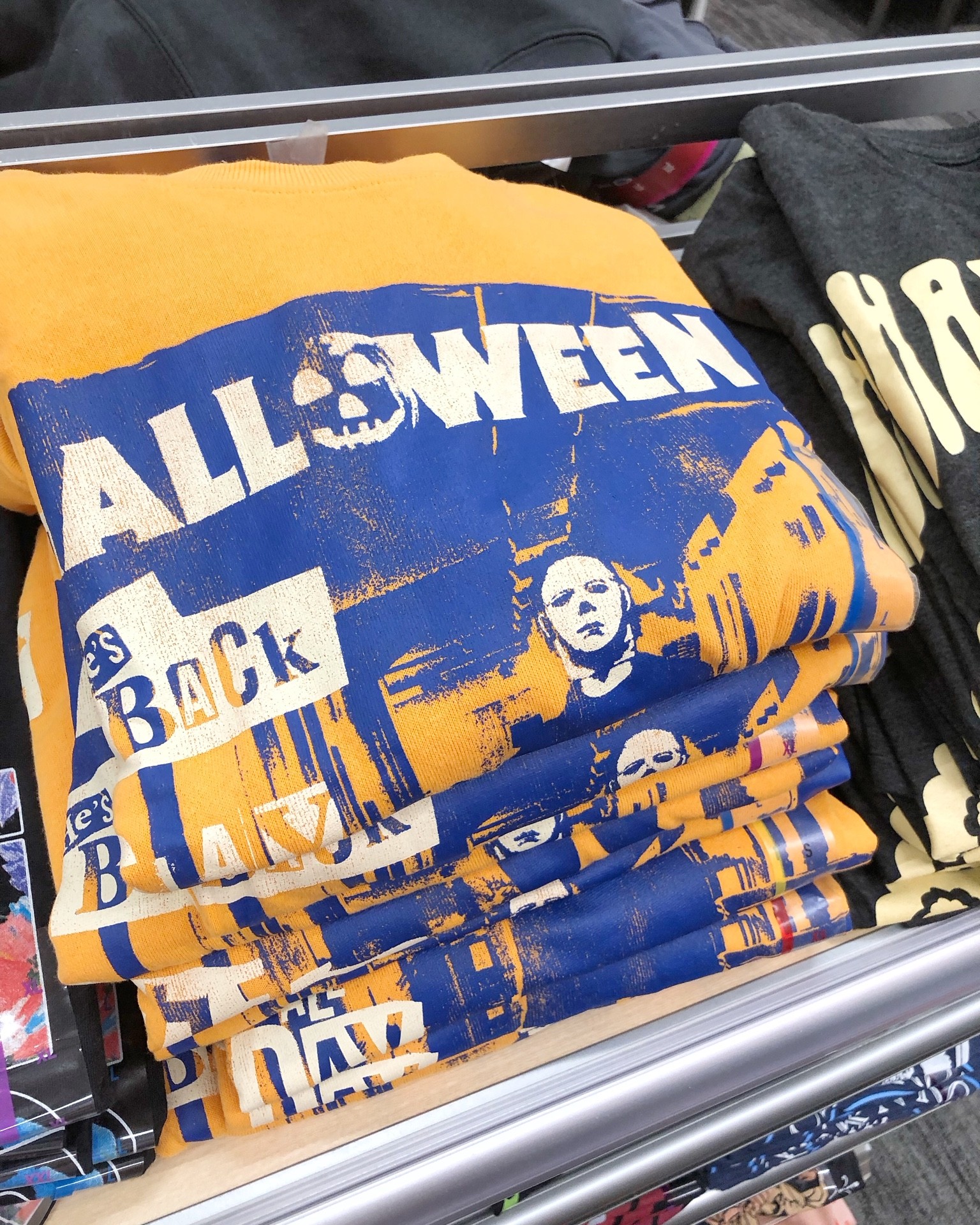 TARGET DEAL DAYS: These fun Halloween sweatshirts are on SALE for only $11.99 at Target through 10/8! 👏🏼 They have so many festive options to choose from. I suggest sizing up a few sizes if you want a cozy, oversized fit to wear with leggings or bike shorts! 👍🏼 


#Target #TargetStyle #TargetFinds #TargetTrends #targetdealdays #dealdays #sale #sweater #sweatshirt #pullover #loungewear #fall #fallstyle #falloutfit #halloween #halloweenshirt #halloweensweatshirt #spookyseason #ouijaboard #halloweenstyle



#LTKunder50 #LTKHalloween #LTKsalealert