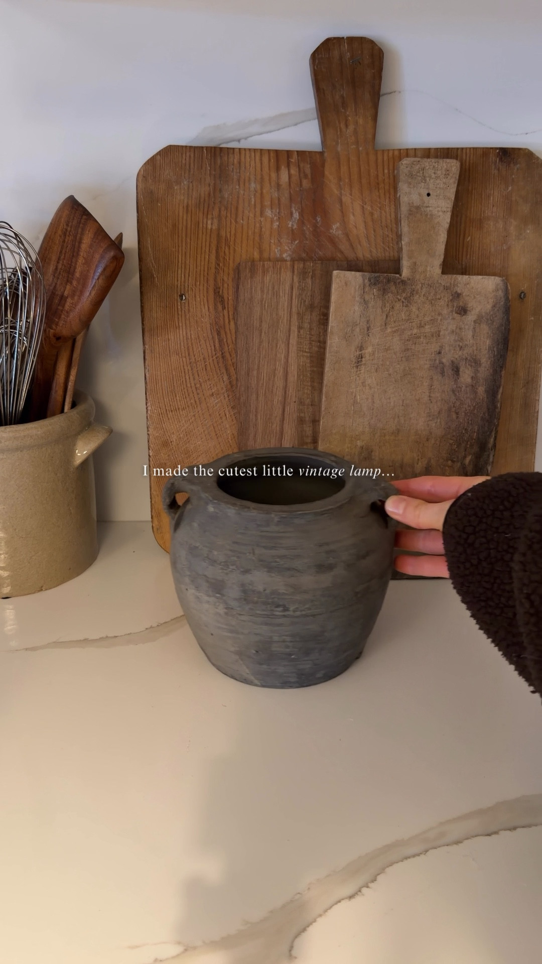 I couldn’t find a lamp I actually loved online… and the ones like this are SOOO expensive 😭

so I grabbed a vase, a shade from Amazon, a little glue and a rechargeable bulb… and it turned into the cutest little lamp… I’m unwell 🥹🤎

safe to say I want one in every room!


#LTKcanada #LTKhome #LTKsale