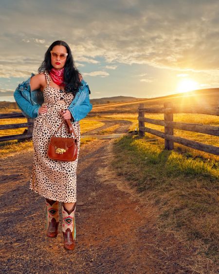 Styling the Westerncore trend. Look 2 of 4. Full video on my YouTube @krystledesantos 

#westerncore #westerntrend #westernfashion #cowgirlboots 
#liketkit 
