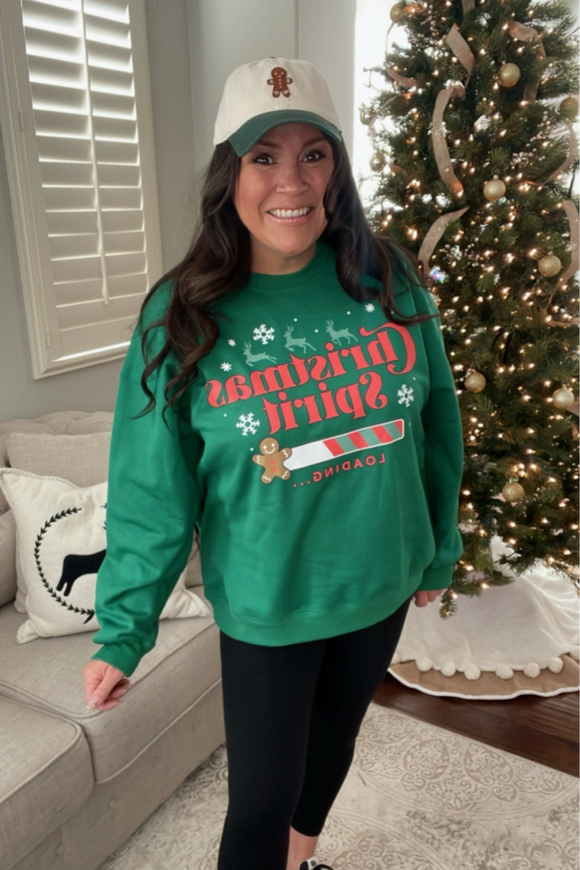 Love a holiday graphic and this one's so perfect with the little gingerbread
Only $10 from Walmart ✨
My hat was a @target find but look how well they match 😆

#walmart #target #walmartfashion #targetsryle #affordable #holidaystyle
#holidayspirit #gingerbread #everydaystyle 



#LTKHoliday #LTKFindsUnder50 #LTKSeasonal