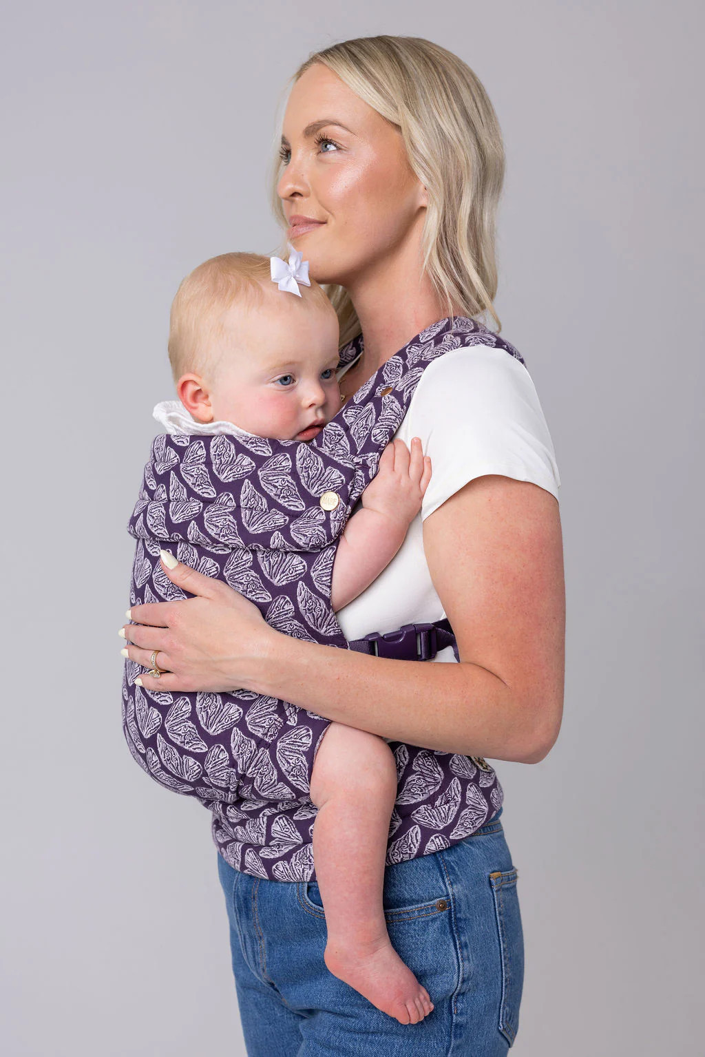 The Monarch Carrier - Violet Wings | Mabē