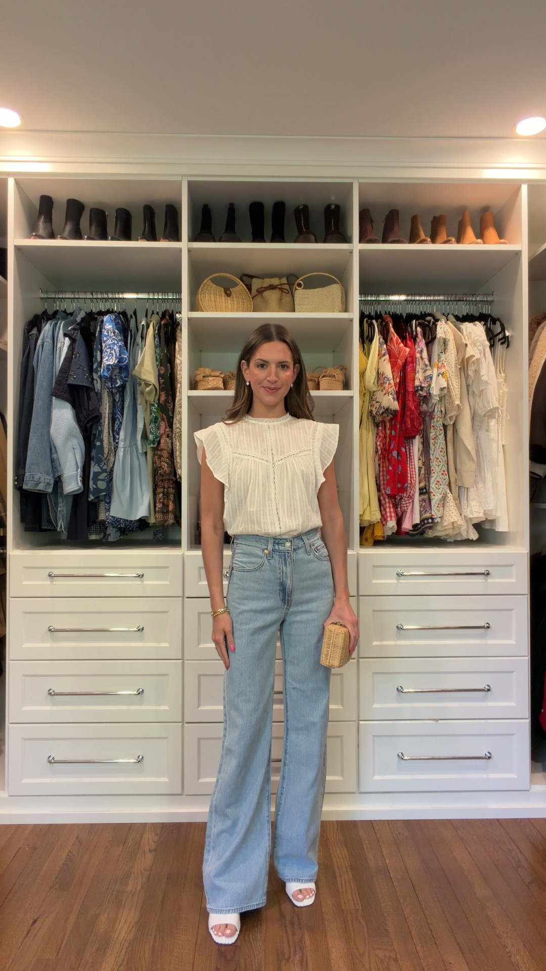 It’s the perfect time to refresh your sandals with @vincecamuto ! 

#vincecamutopartner #ad

#LTKootd #LTKSeasonal
