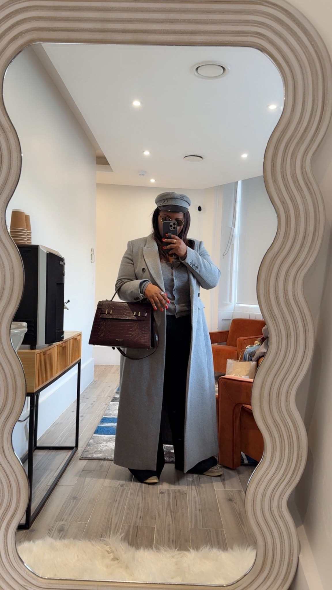 Fall outfit, chic outfit, élégant style, classy style. Wool coat, grey coat

#LTKautumn #LTKstyletip