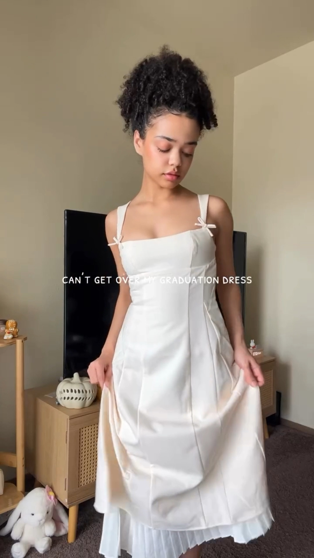 I can not get over how pretty this white midi dress is as my graduation dress. Not only is this a petite formal dress / graduation dress (i’m 4’11), but it’s the perfect length and color for graduating

If you are looking for graduation dress inspo look no further. The Isadora Bow-Detail Pleated A-Line Midi Dress in Ivory from @ohpolly might be the one

Simply need a white formal dress? This dress works perfect for any event

#LTKParties