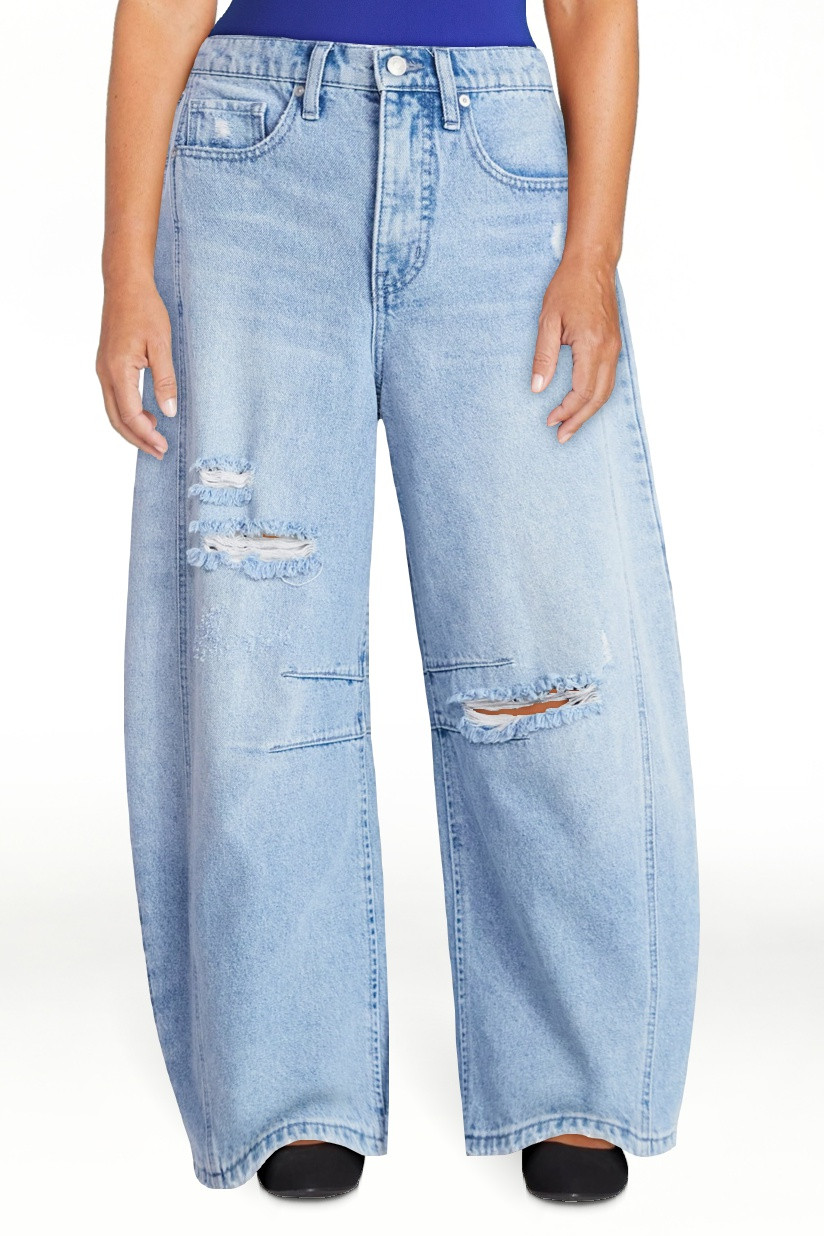 Scoop Women’s and Women's Plus High-Rise Ankle Barrel Jeans with Distressed Details, Sizes 0-26 | Walmart (US)