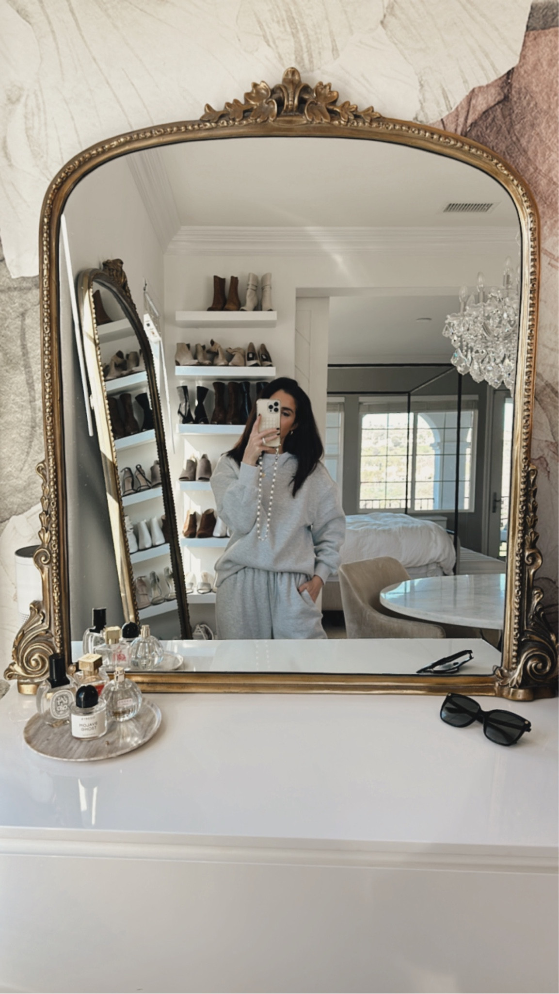 This is the 3’ mirror from Anthropologie. I love it, and also own it in the 7’. #StylinAylinHome #Aylin 

#LTKhome #LTKstyletip