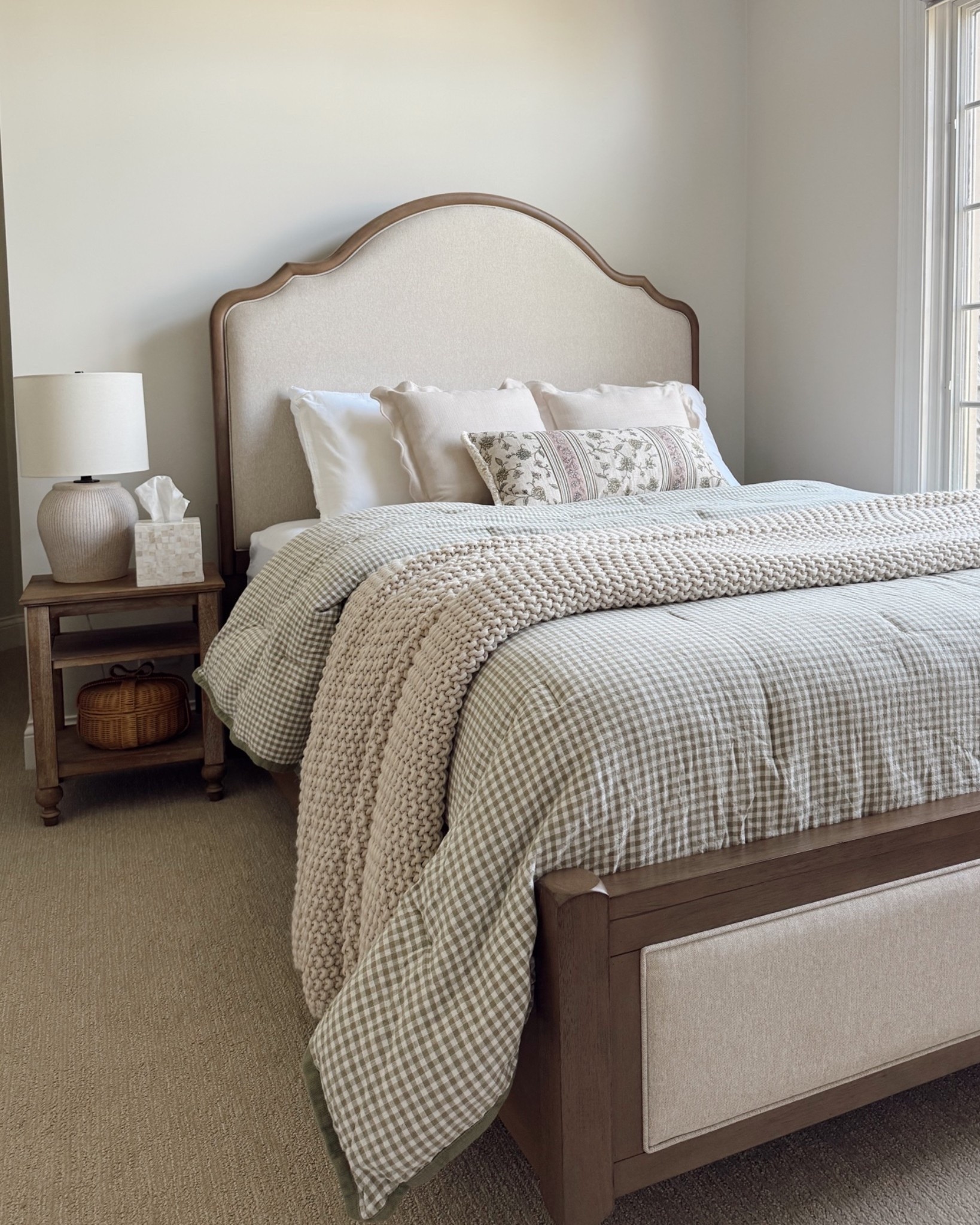 Guest bedroom decor

#LTKHome