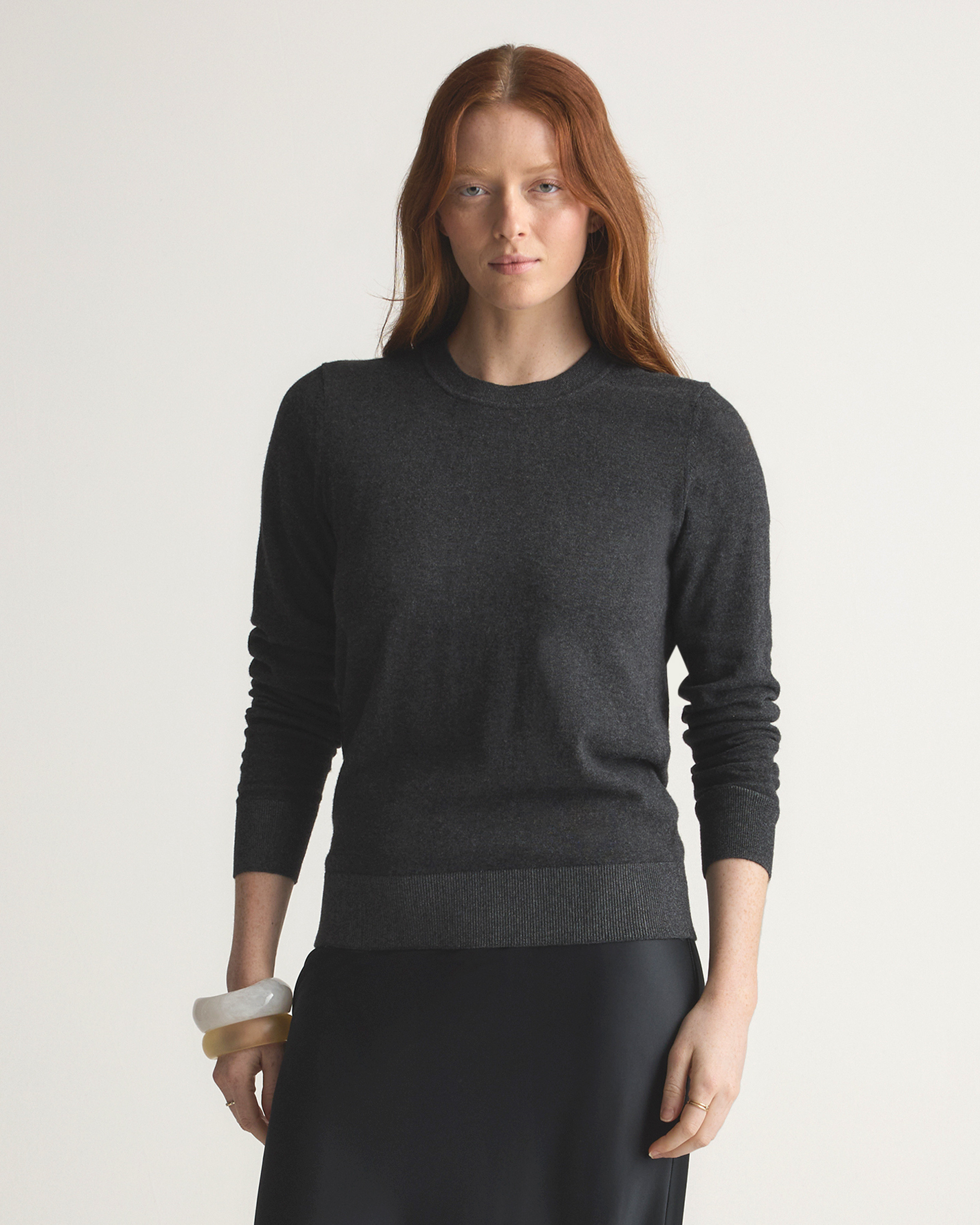 Quince | Women's Lightweight Cotton Cashmere Crew Sweater in Heather Charcoal, Size Small, Organic Cotton | Quince