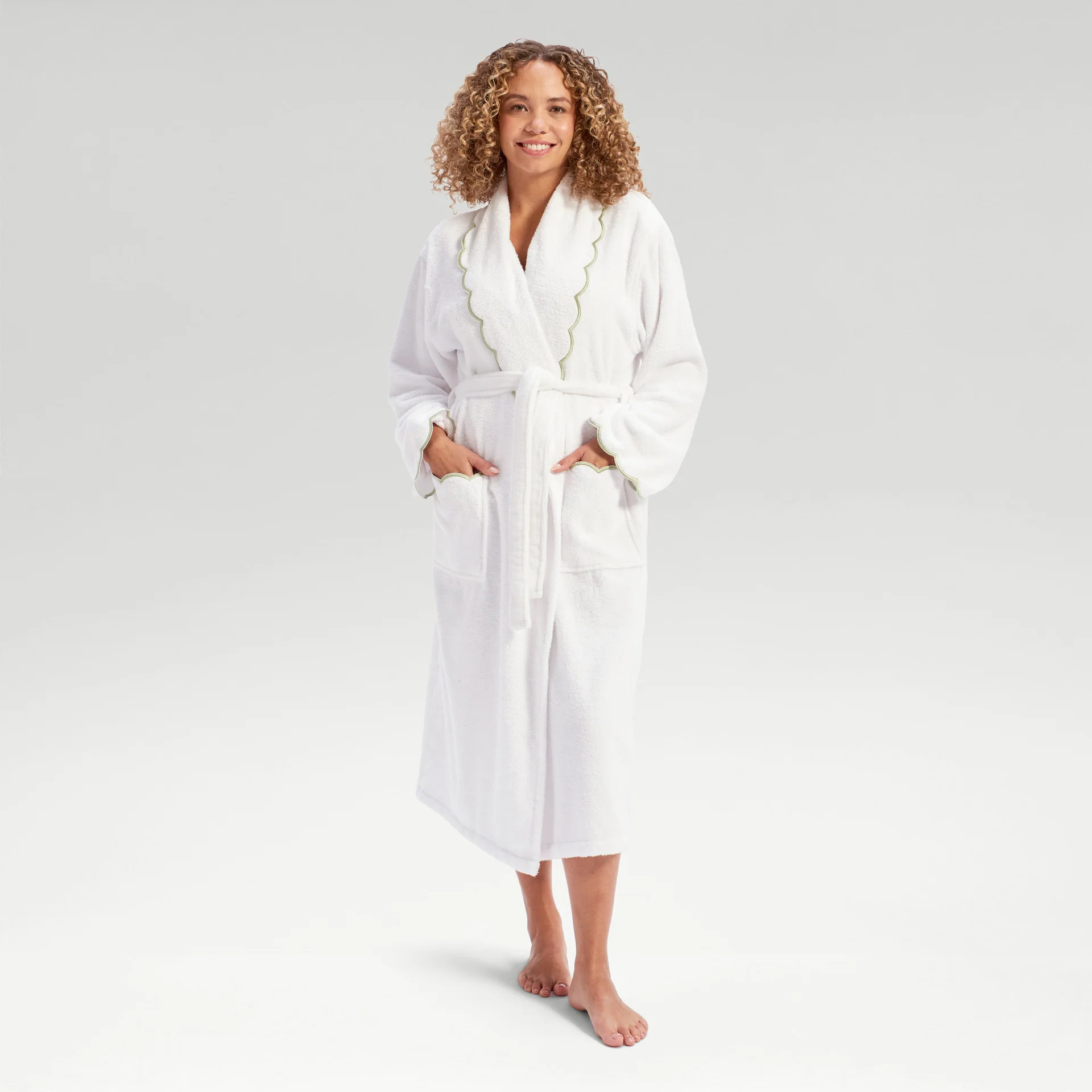 Scallop Robe | Christy
