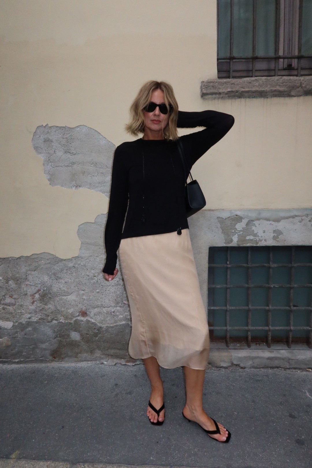 🖤

black long sleeve top, exposed seam detailing, camel satin midi skirt, bias cut skirt, black flip flop sandals, black crossbody bag, black square sunglasses, street style, European street style, autumn transitional dressing, casual chic outfit, monochrome styling, neutral color palette, elevated basics, quiet luxury, ltkstyletip, ltkseasonal, ltkfindsunder100, ltkitbag

#LTKdatenight #LTKpartywear #LTKworkwear