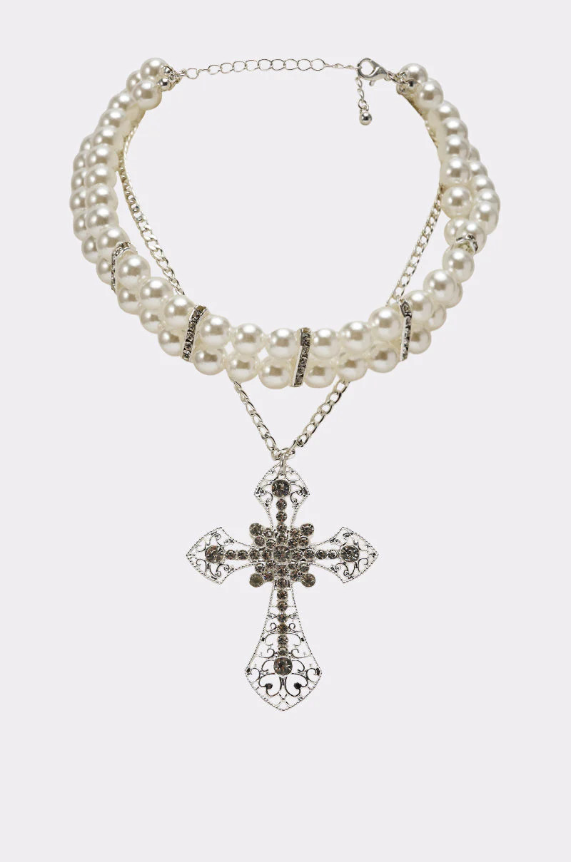 PURE CROSS NECKLACE | AKIRA