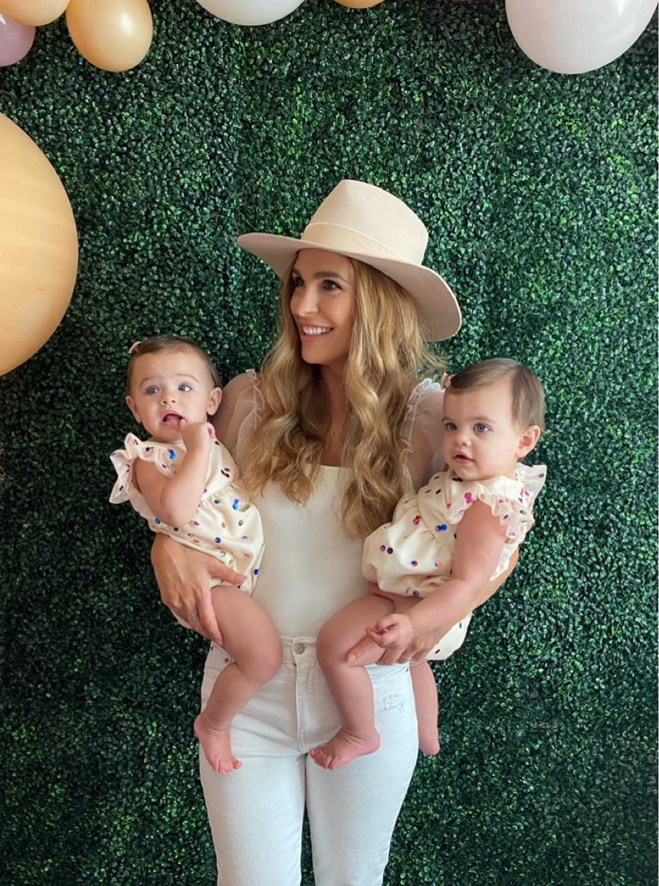 White after Labor Day always 🕶

My fav bodysuit in on sale and this hat is everything! 