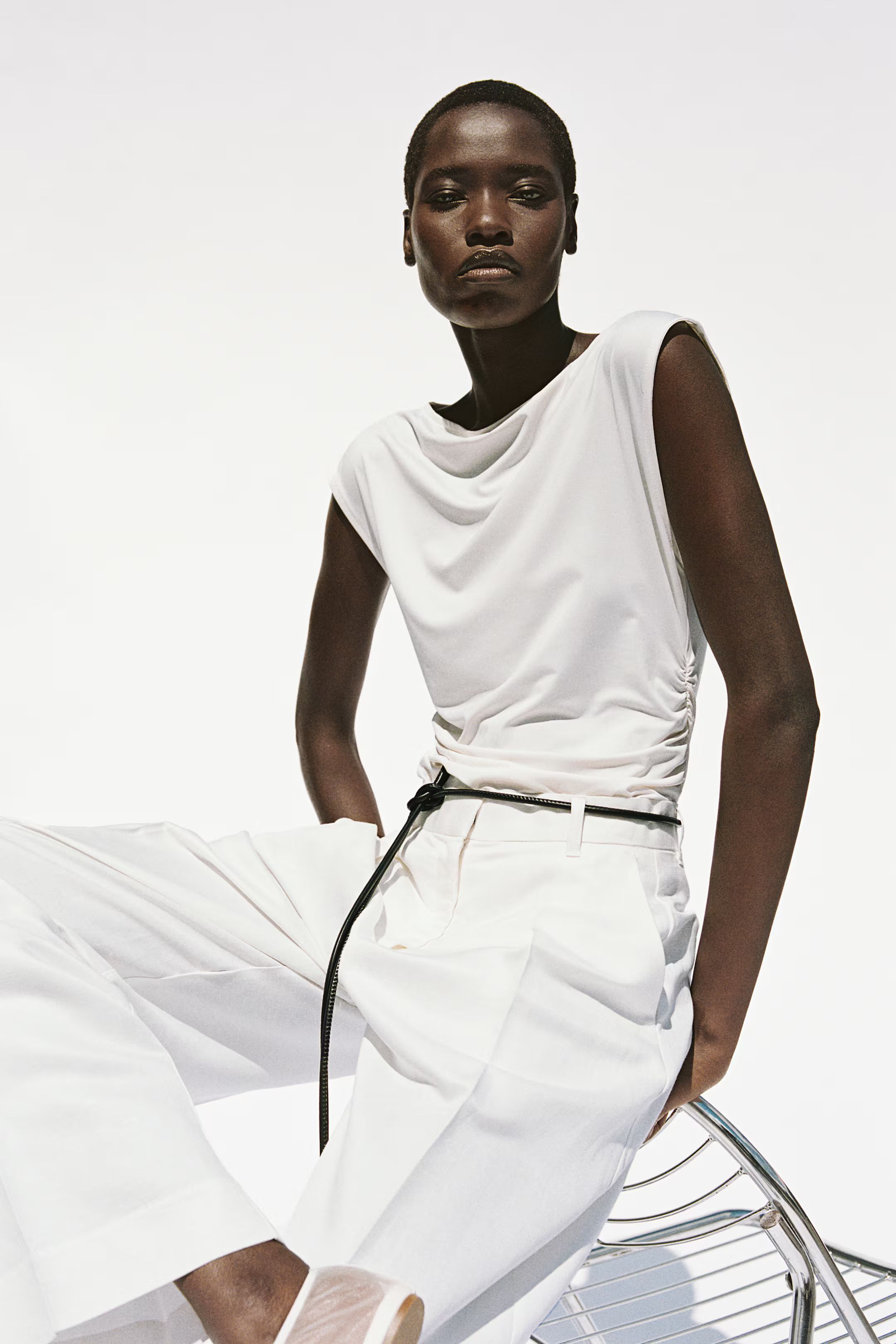 Boat-neck top - Boat neck - Short sleeve - White - Ladies | H&M GB | H&M (UK, MY, IN, SG, PH, TW, HK)