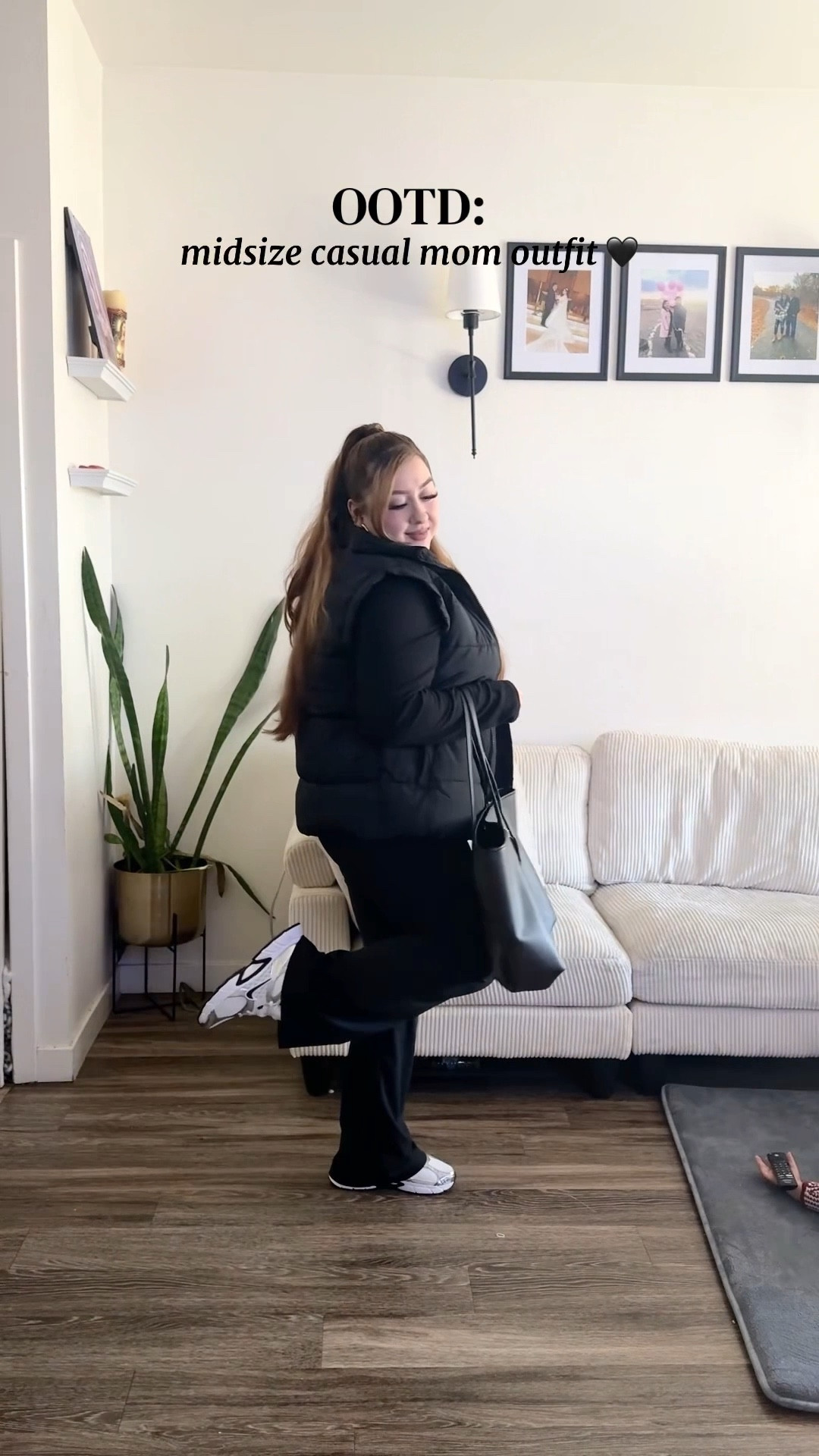 OOTD: casual midsize mom outfit 🖤

#momoutfit #ootd #outfit @Nike US  @amazonfindsandfashion @coach 

#LTKmomlife #LTKootd #LTKU