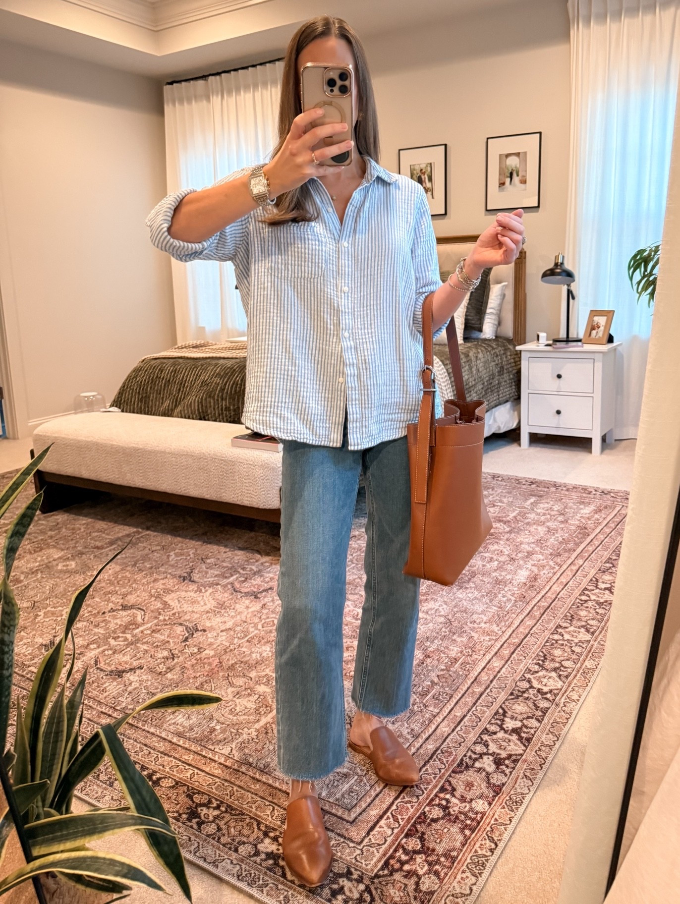 Quince promo code: INFG-26LINENANDLIGHTCO10 for 10% off your first order 🤍

Transitioning my favorite wrinkle-free button-down into fall with cropped jeans + brown mules. Such an easy fall casual outfit, teacher outfit, workwear look, or everyday mom outfit for warm September days.

Sizing: Quince button-down S | jeans 25R

#LTKFallStyle #LTKWorkwear #LTKTeacherStyle #LTKMomStyle #LTKStyleTip

#LTKootd #LTKSeasonal #LTKgrwm