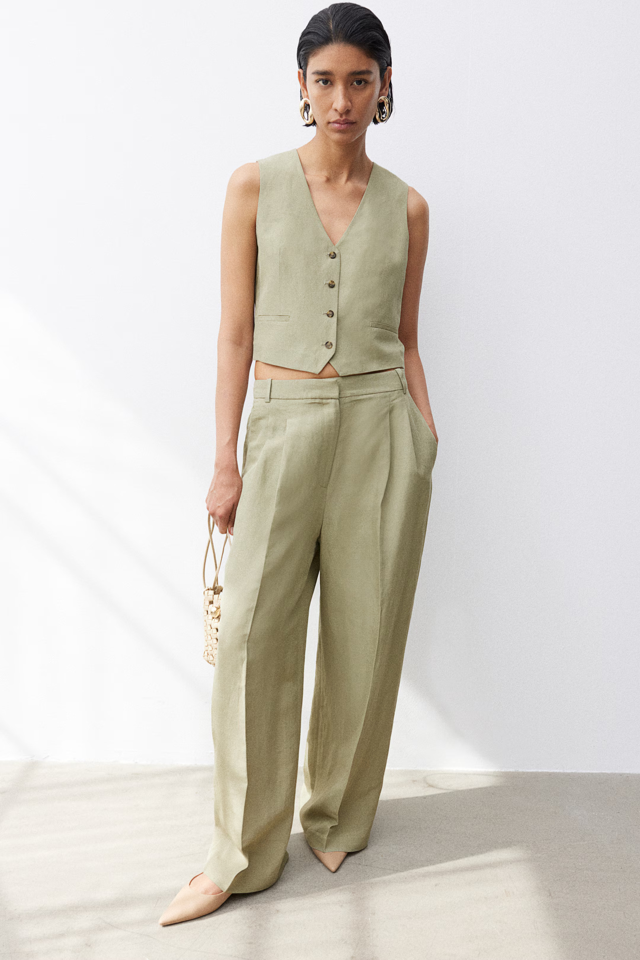 Linen-blend waistcoat | H&M (UK, MY, IN, SG, PH, TW, HK)